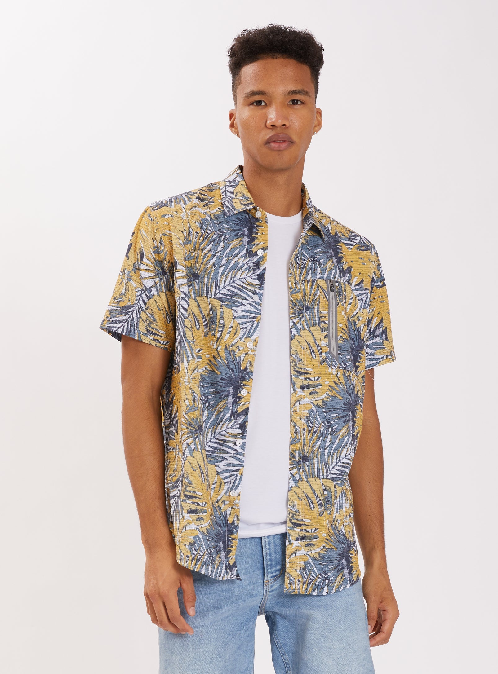 WAI |Recycled 4-way dry edition shirt ||WAI |Chemise recyclée 4-way dry edition