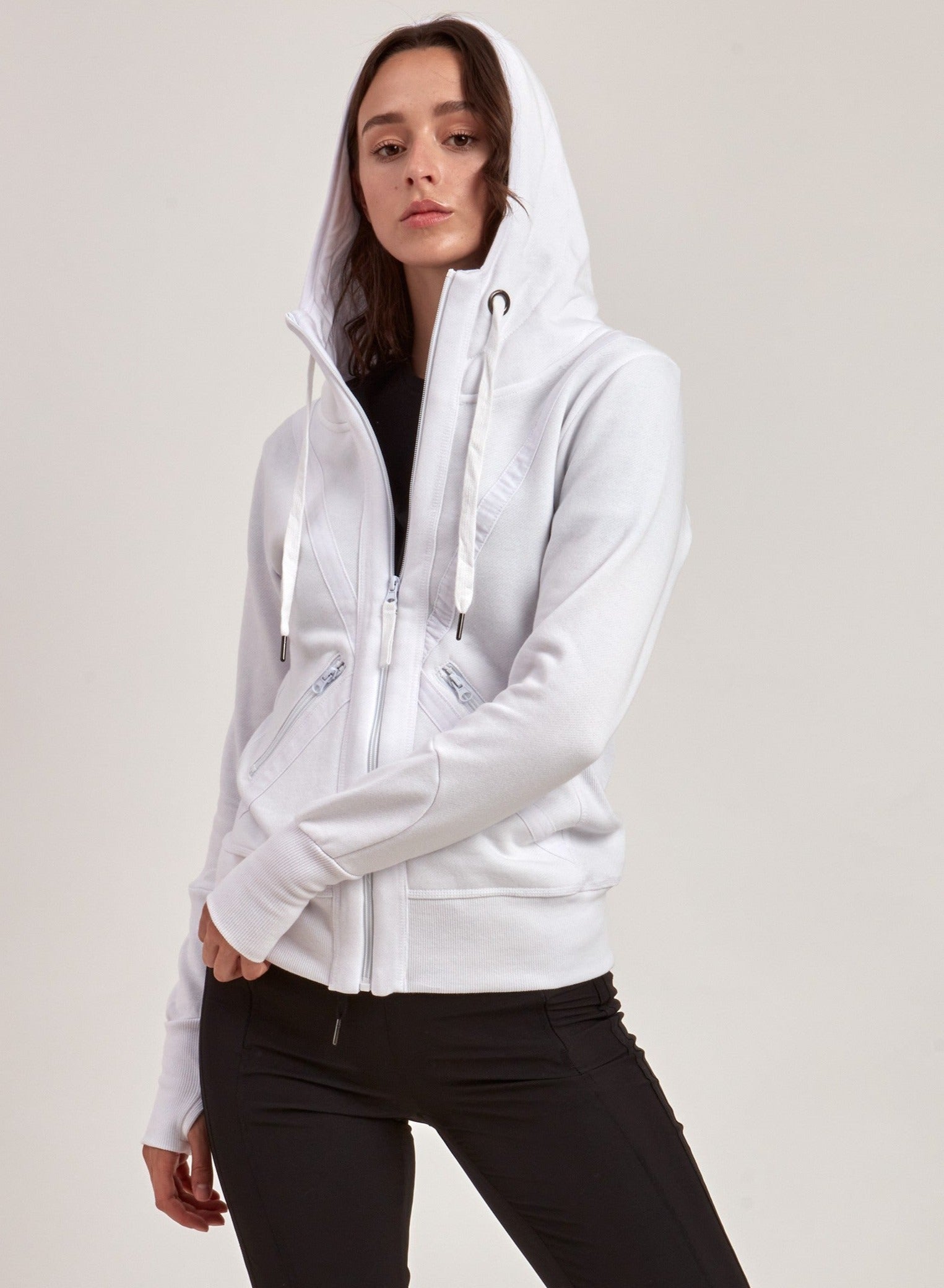 ZINA | ZIP UP WHITE HOODIE