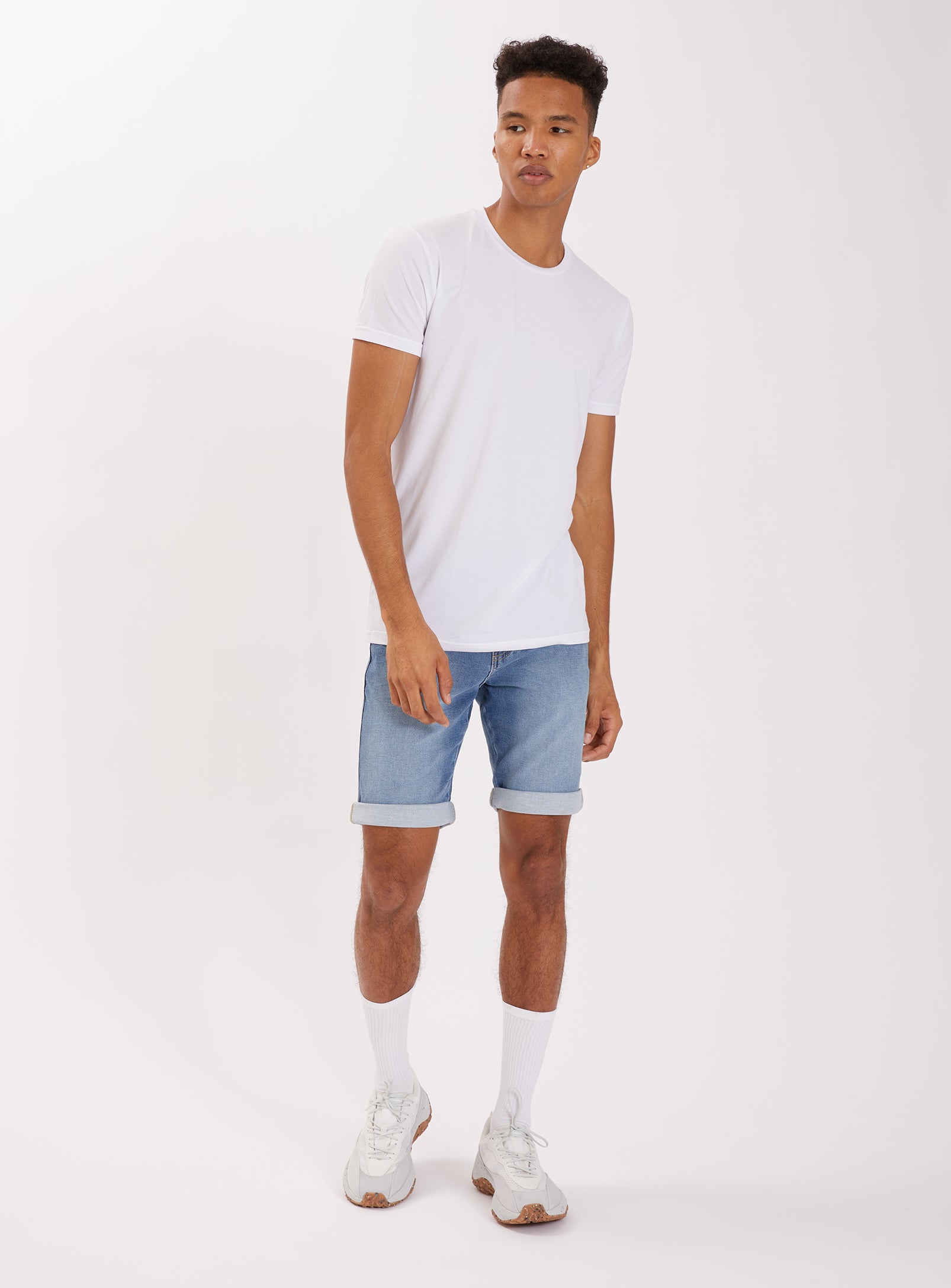 TORY | Stretch denim short || TORY | Short en denim stretch