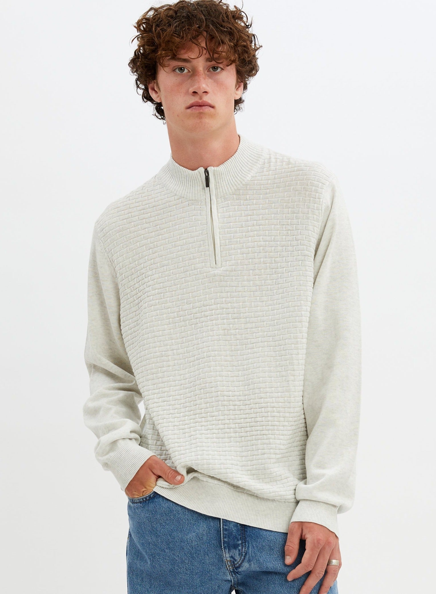 NOLAN  | Nolan cotton mock neck fine gauge sweater || NOLAN  |  Chandail fin en coton à col roulé