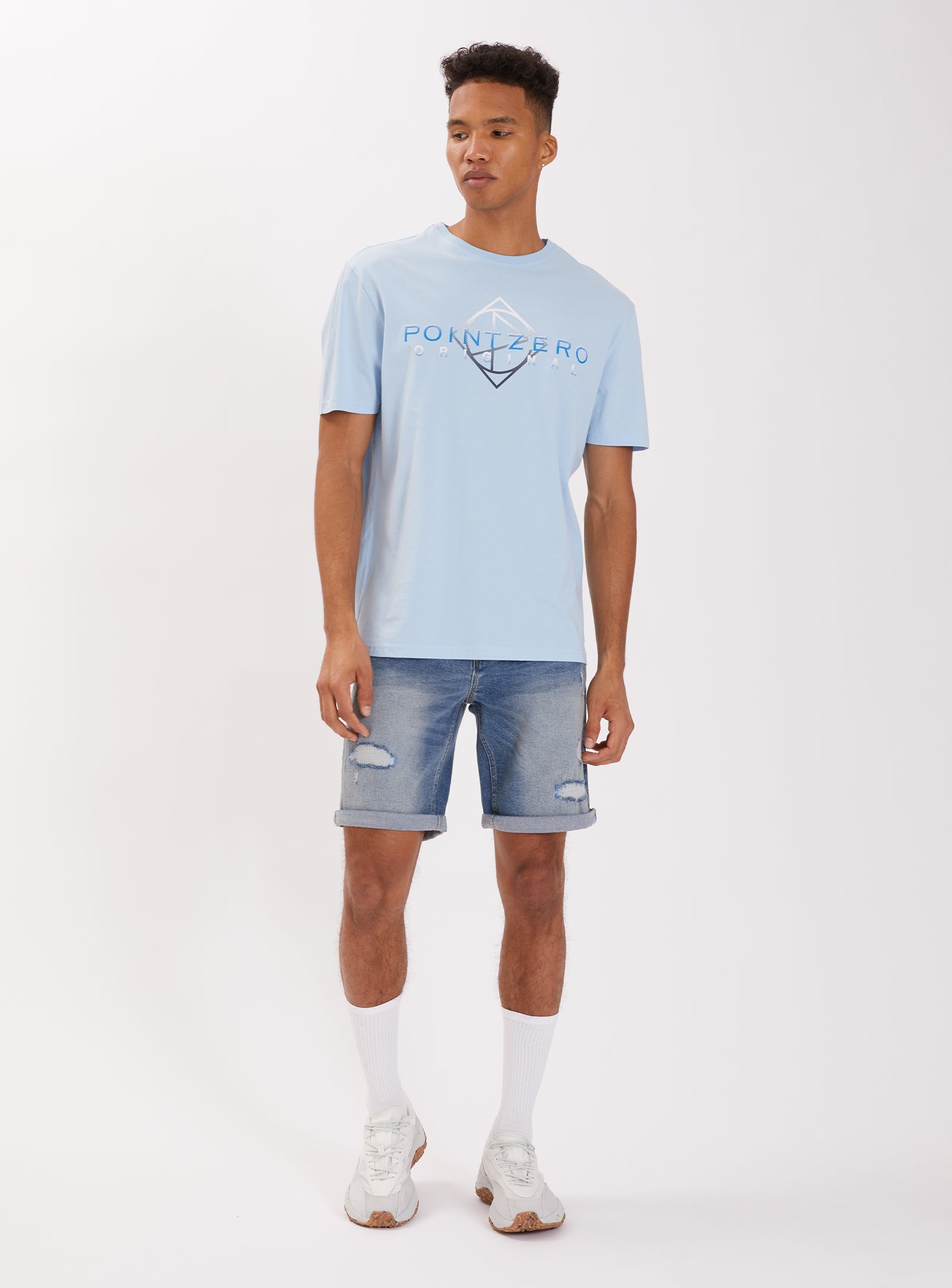 MORY | Denim light wash shorts || MORY |Short en jean légèrement délavé