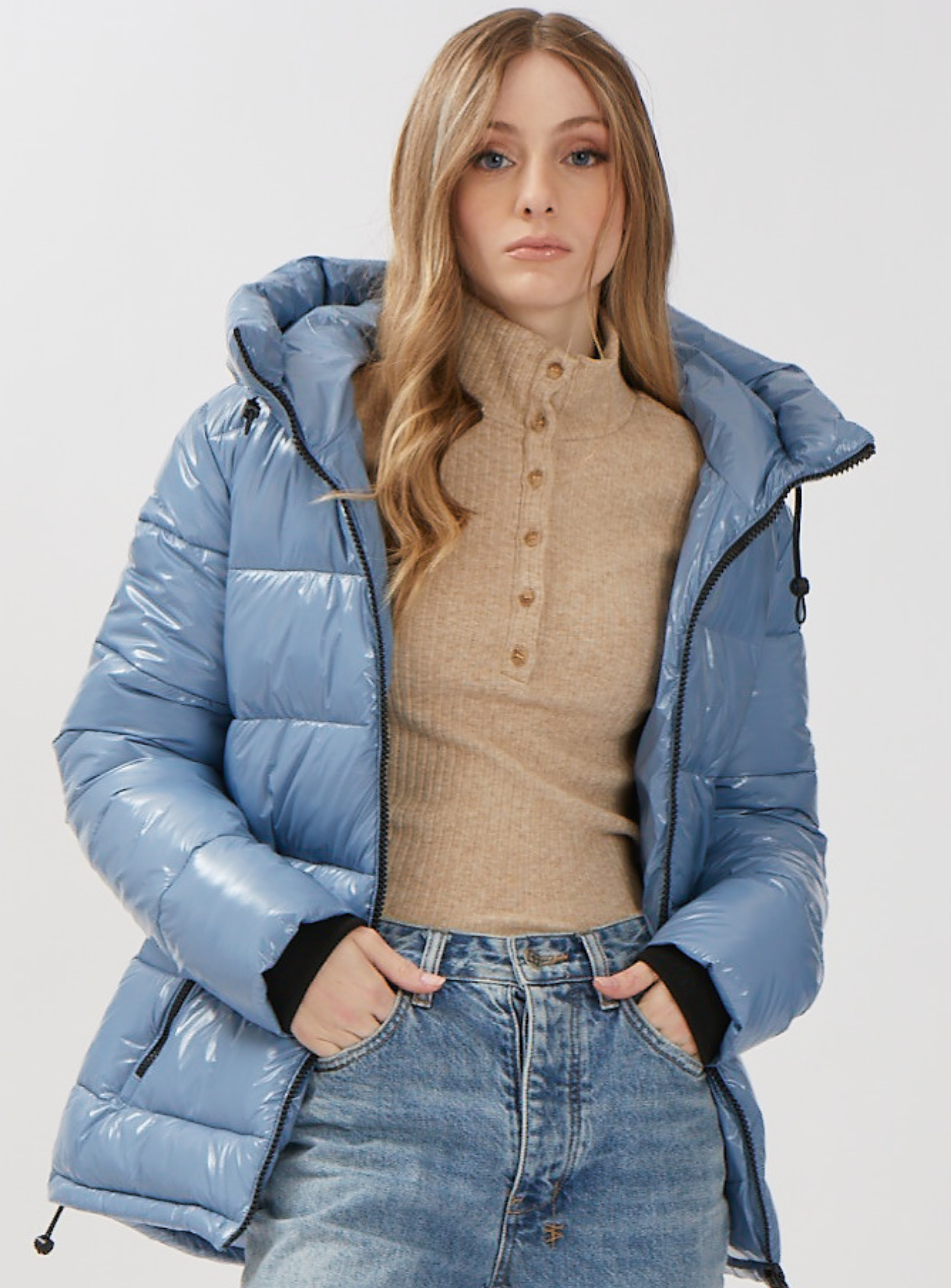 ELIZABETH | Liquid shine iconic puffer jacket || ELIZABETH | Doudoune emblématique Liquid Shine