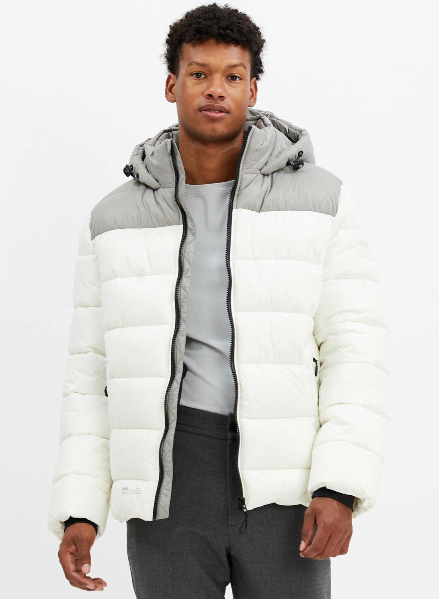 SPENCER |  Midweight Matte Shine Puffer Jacket || SPENCER | Doudoune brillante mate d'épaisseur moyenne