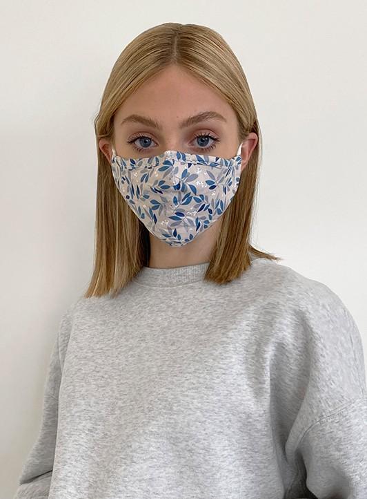 REUSABLE 3 LAYER MASK | A PACK OF 3 MASKS-PACK3||MASQUE RÉUTILISABLE 3 COUCHES | UN PACK DE 3 MASQUES
