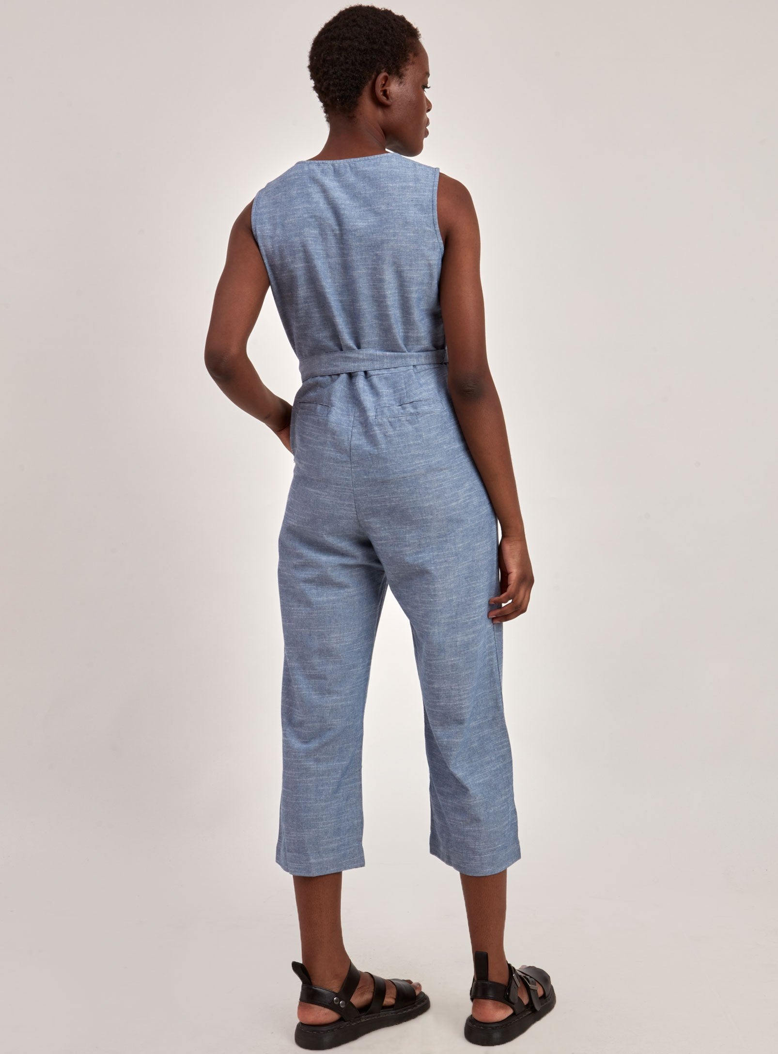 BARA | SLEEVELESS JUMPSUIT