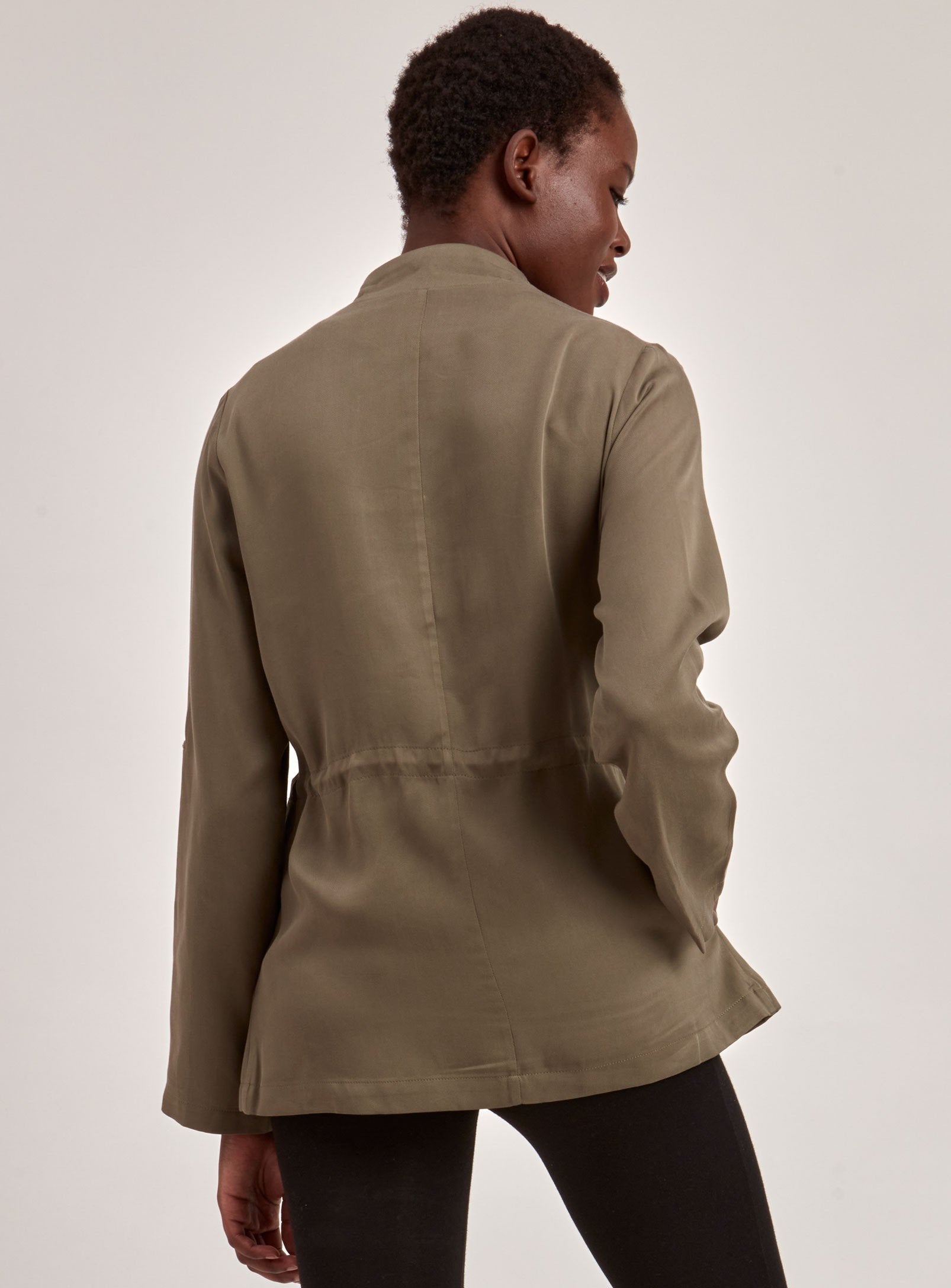 LEALIA | OPEN FRONT KHAKI JACKET || LEALIA | VESTE OUVERTE