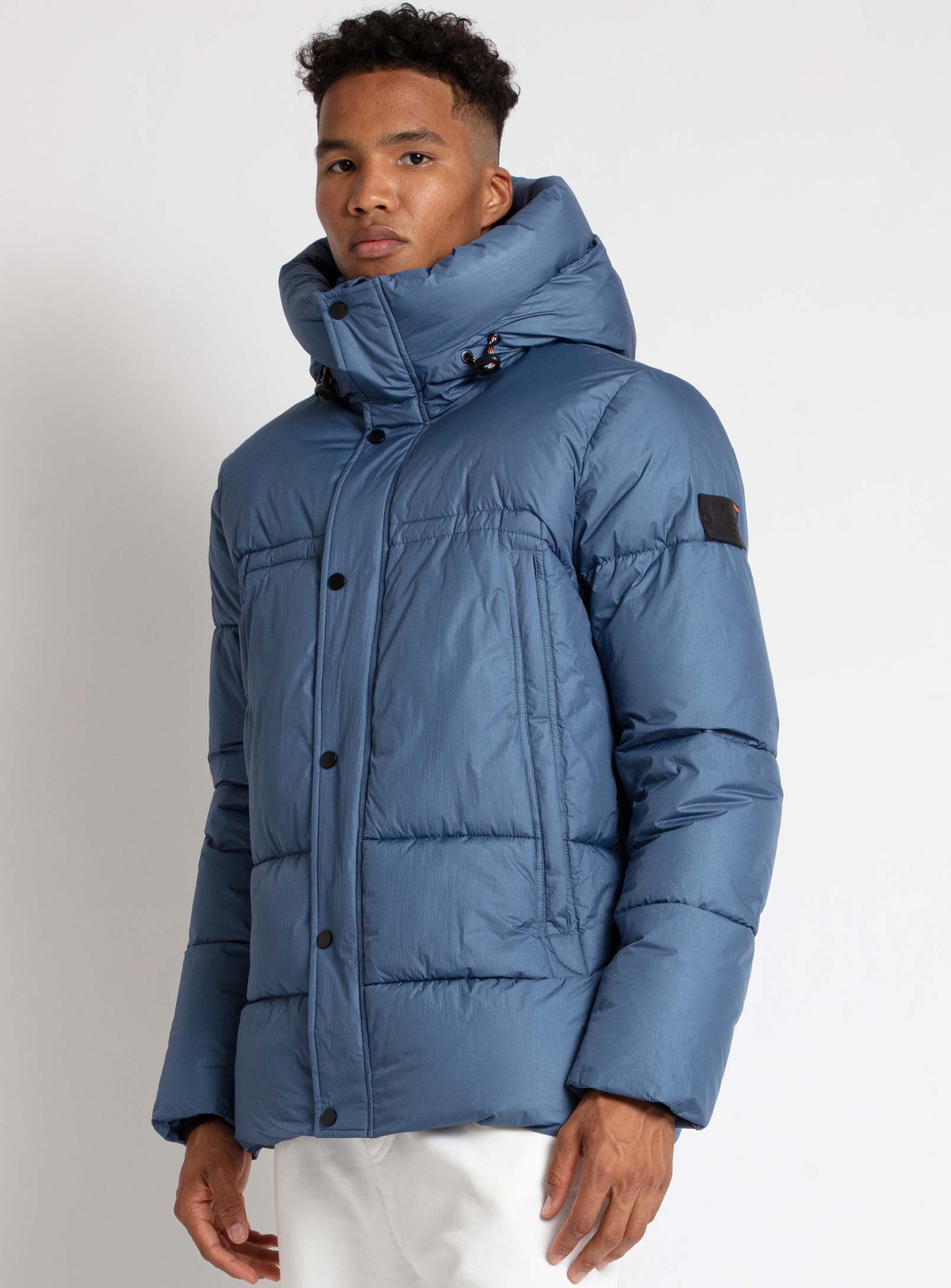 WELLER | Sustainable puffer jacket||WELLER | Veste molletonnée durable