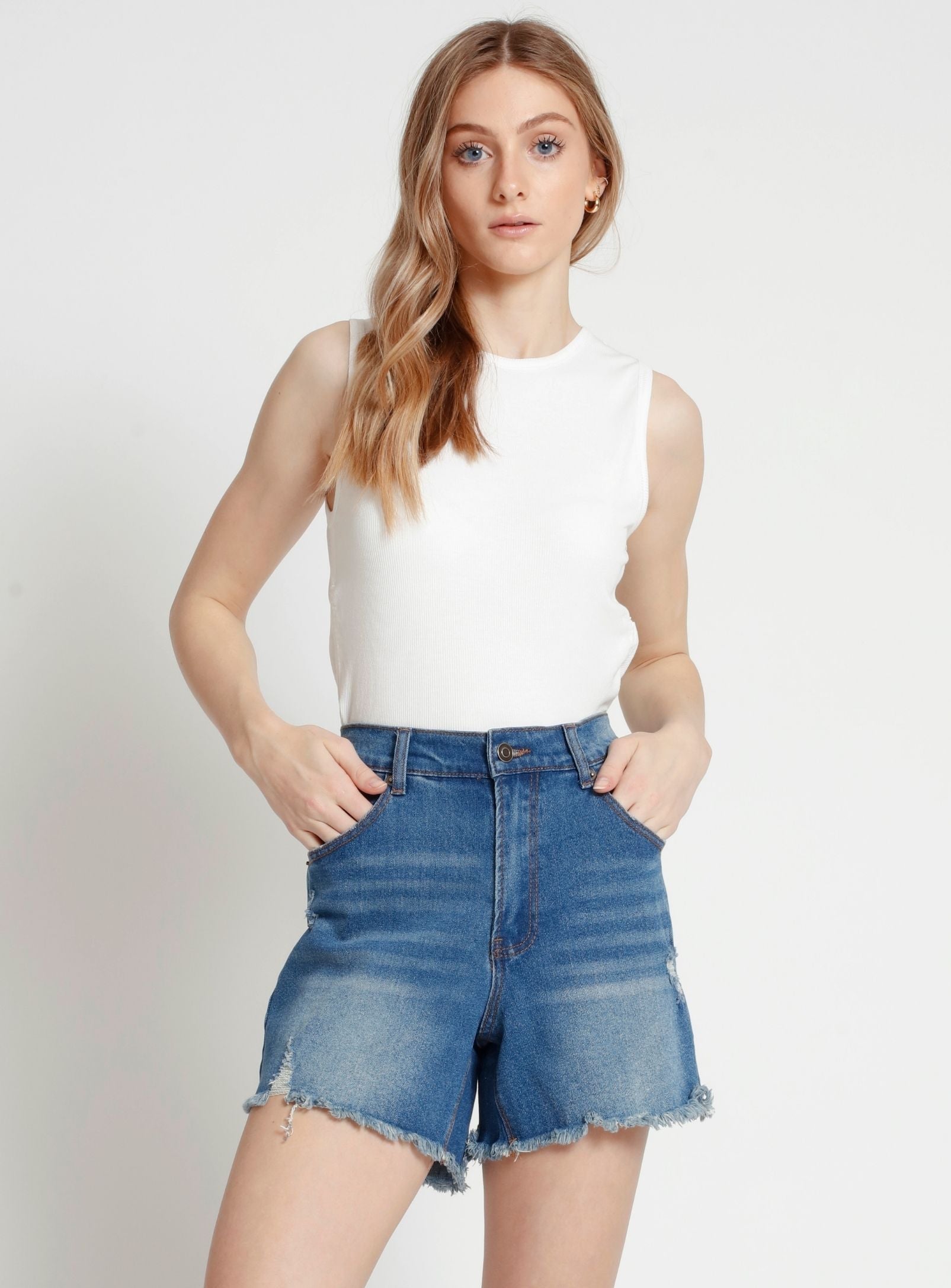 PIA | 5 Pockets denim short || PIA | Short en jean 5 poches