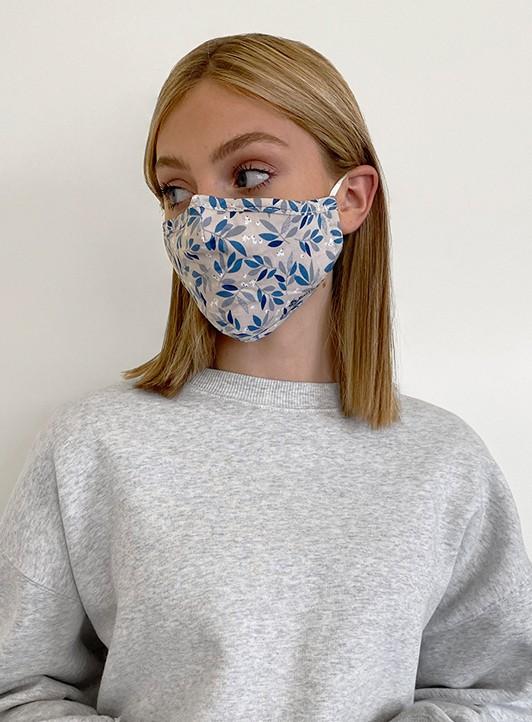 REUSABLE 3 LAYER MASK | A PACK OF 3 MASKS-PACK3||MASQUE RÉUTILISABLE 3 COUCHES | UN PACK DE 3 MASQUES