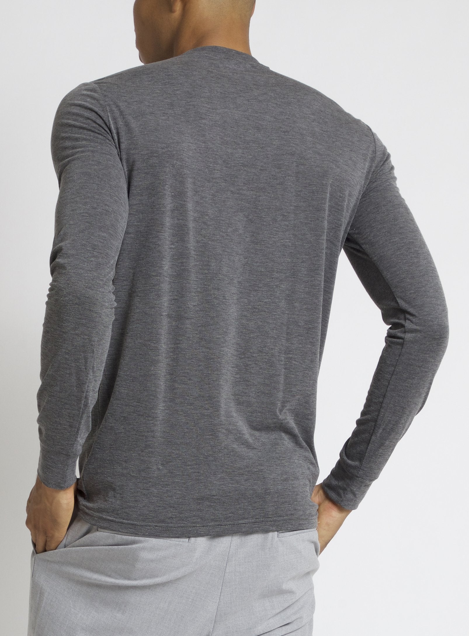 ZEL |  Dry edition crewneck longue sleeve t-shirt || NEL | T-shirt à col roulé à  manche longue édition Sec