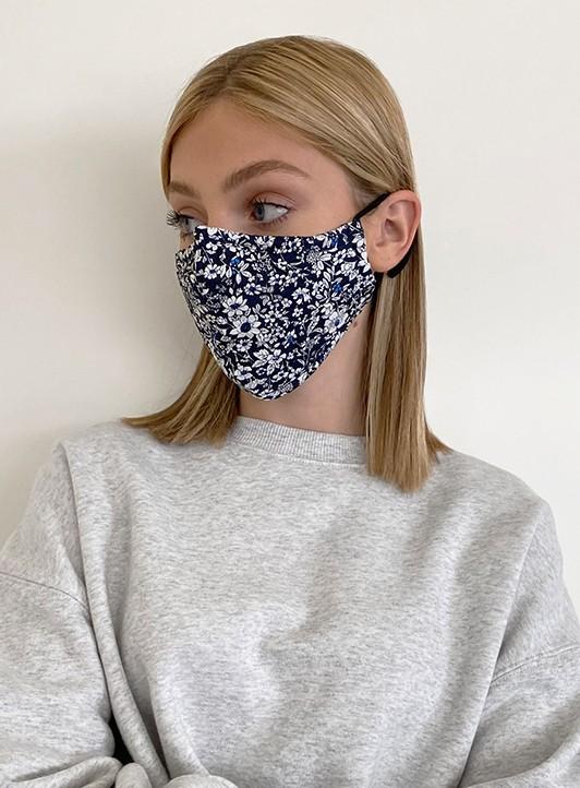 REUSABLE 3 LAYER MASK | A PACK OF 3 MASKS-PACK2||MASQUE RÉUTILISABLE 3 COUCHES | UN PACK DE 3 MASQUES