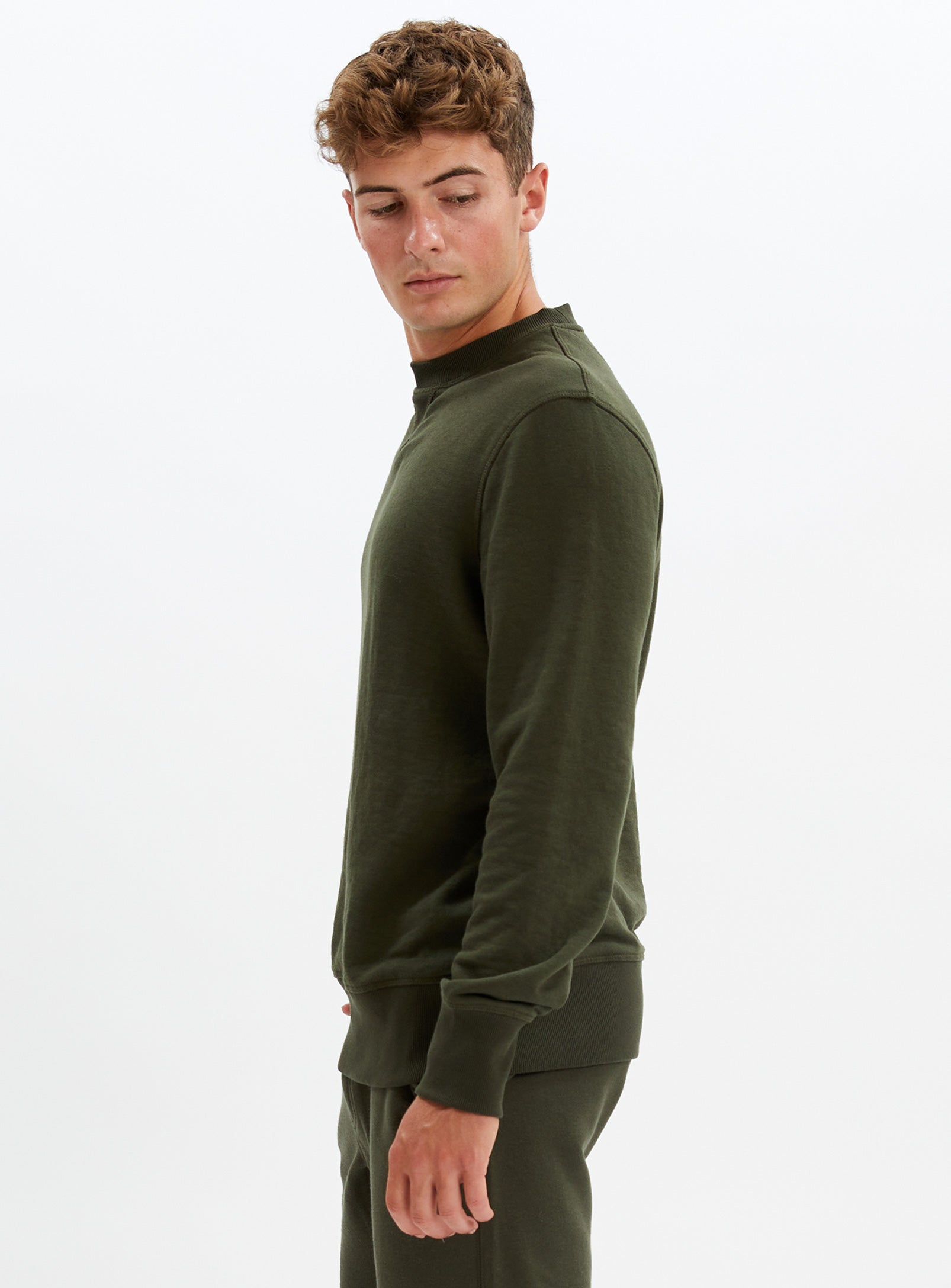 CAMERON | Unisex french terry crew neck || CAMERON | Col rond en molleton unisexe