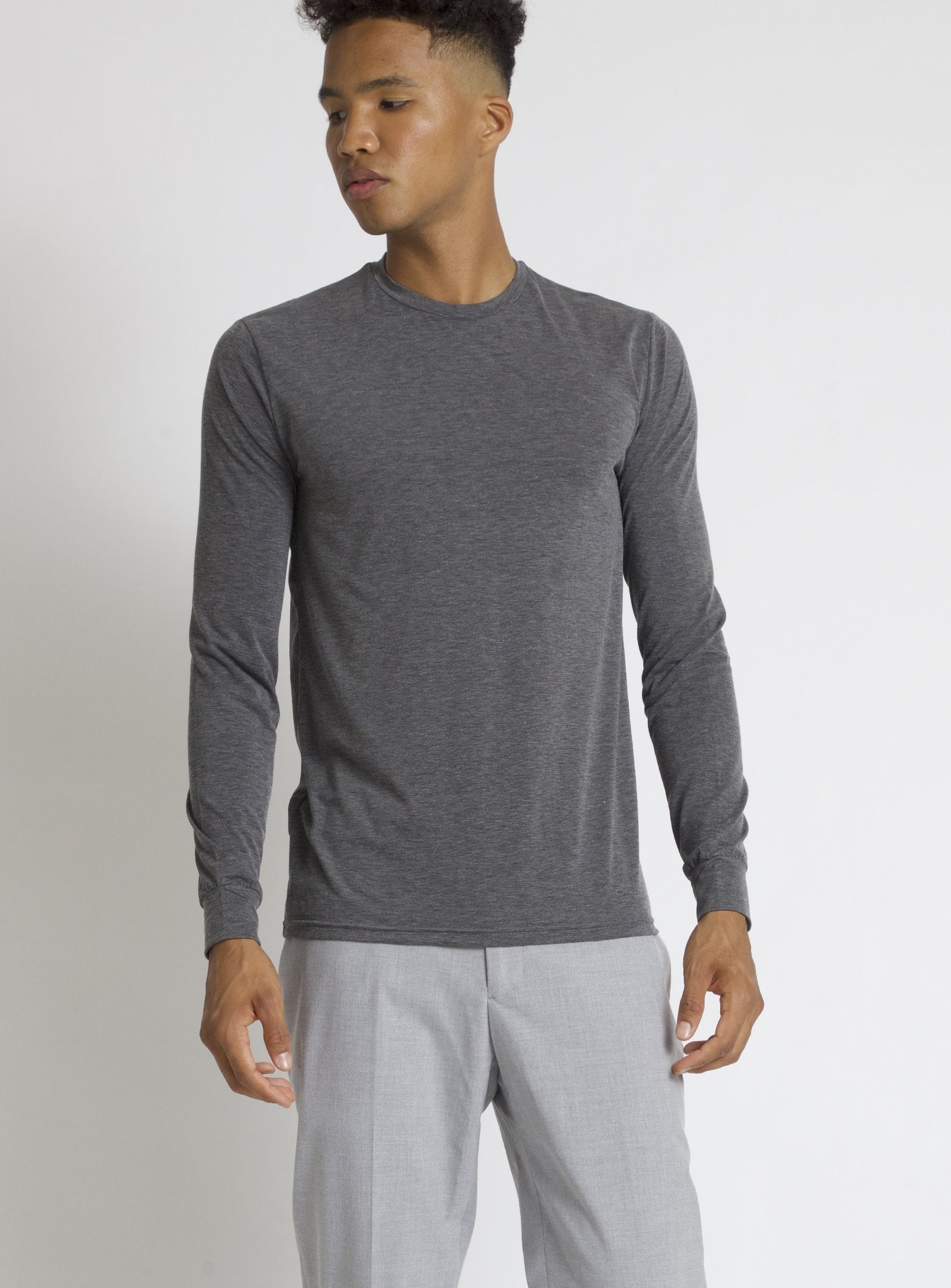 ZEL |  Dry edition crewneck longue sleeve t-shirt || NEL | T-shirt à col roulé à  manche longue édition Sec