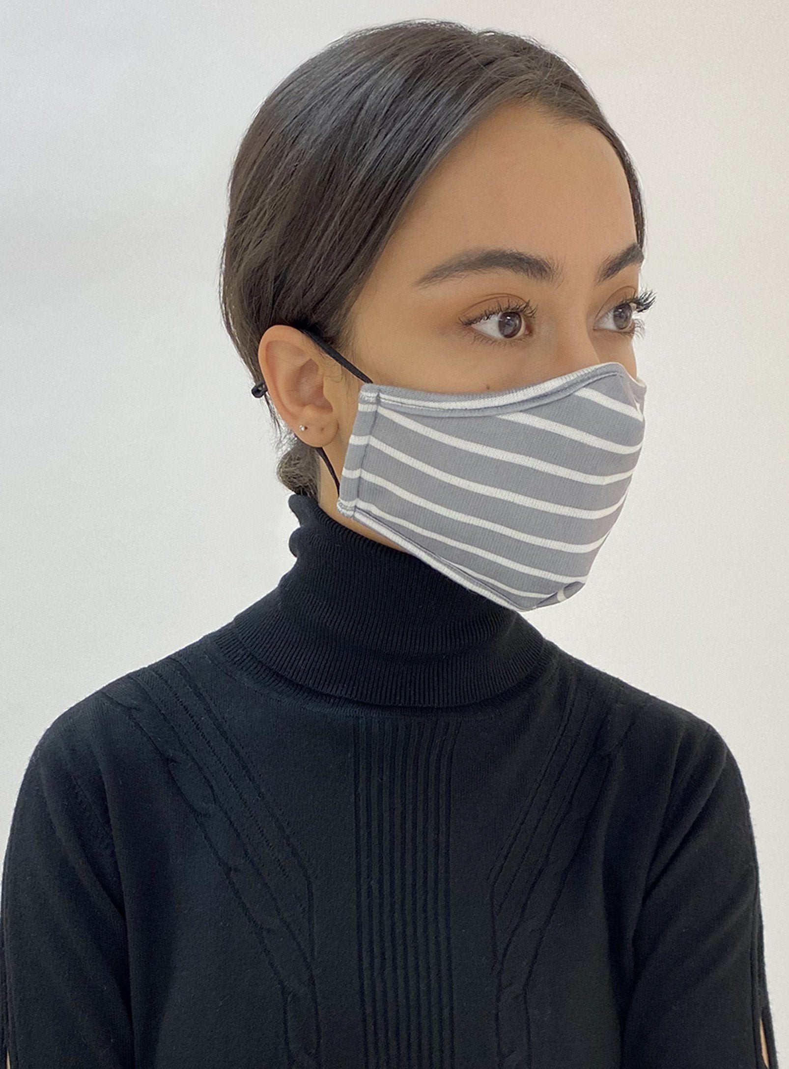 REUSABLE 3 LAYER MASK | A PACK OF 3 MASKS-LEOPARD||MASQUE RÉUTILISABLE 3 COUCHES | UN PACK DE 3 MASQUES-LÉOPARD