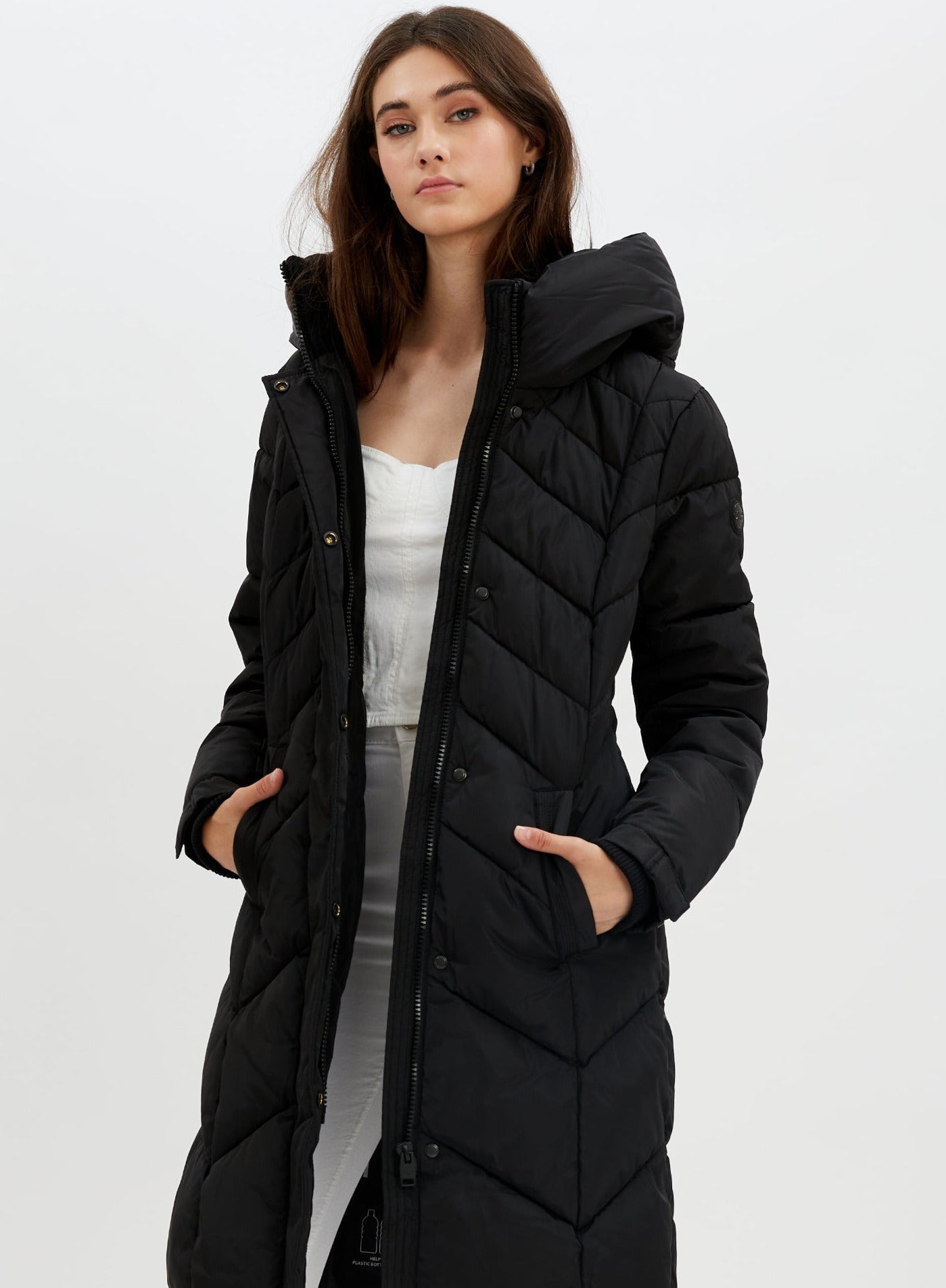 FLORENTINA |Long zip front hooded chevron quilted puffer jacket ||FLORENTINA |Doudoune longue matelassée à chevrons et capuche zippée sur le devant