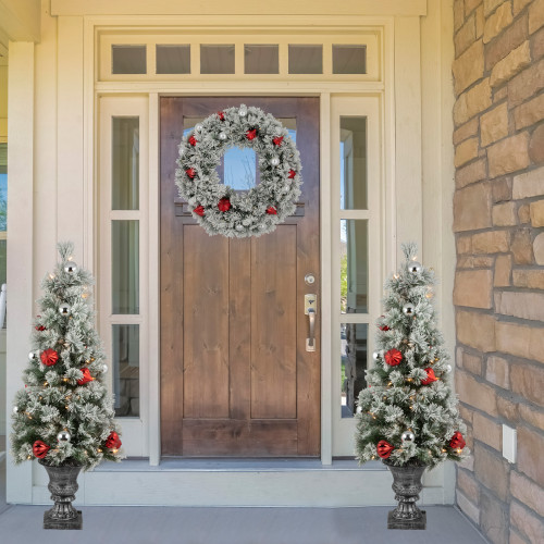 4�� Pre-Lit Potted Snowy Bristle Pine Flocked Artificial Christmas Tree, Clear Lights