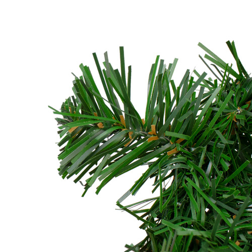 Deluxe Windsor Pine Artificial Christmas Wreath - 6" - Unlit