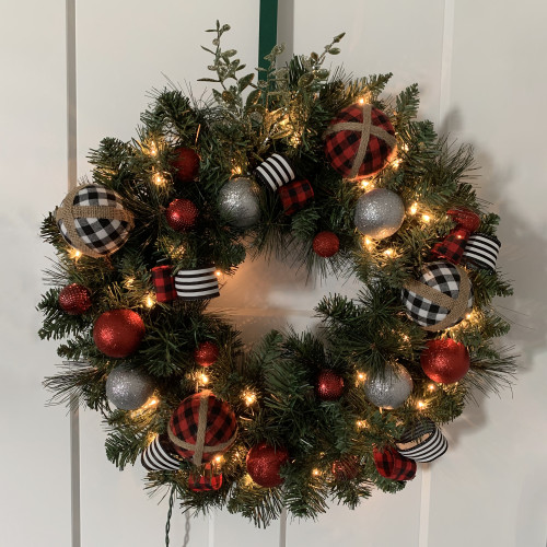 Mixed Beaver Pine Artificial Christmas Wreath, 24-Inch, Clear Lights