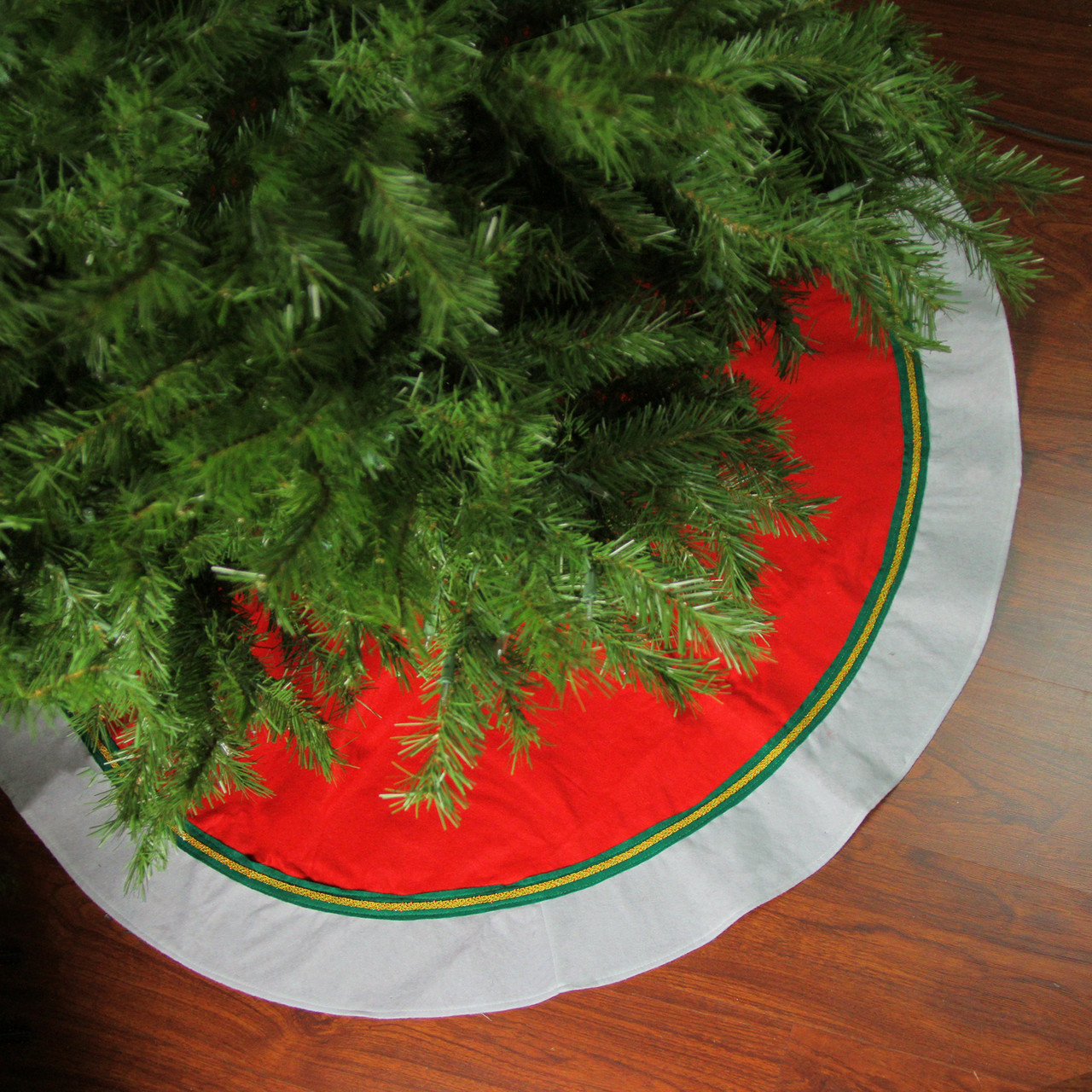 48" Red with White Trim Christmas Tree Skirt