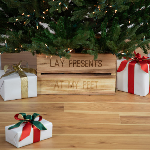 18" Wood Crate "Lay Presents at My Feet" Christmas Tree Collar