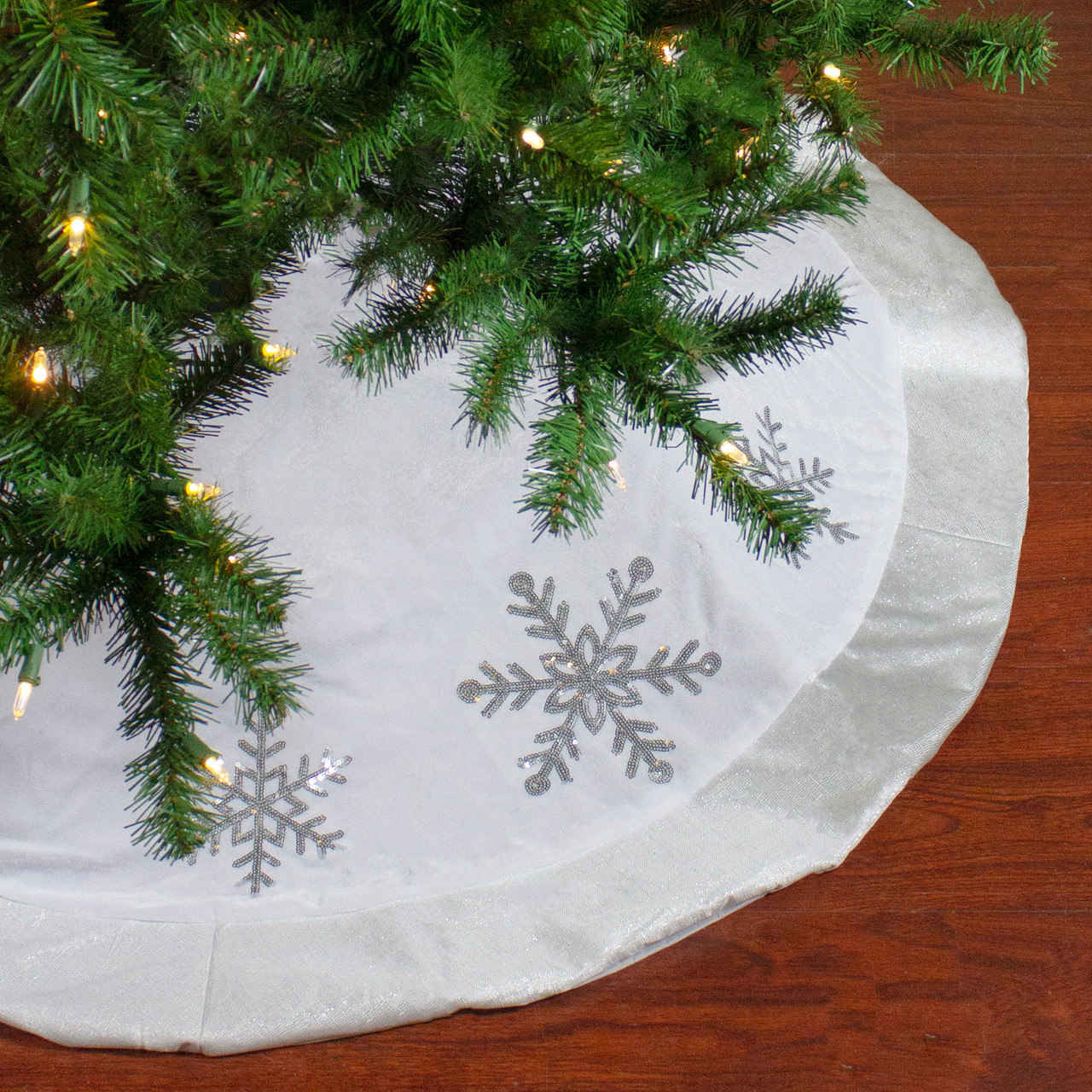 48" White and Silver Embroidered Sequin Snowflakes Tree Skirt