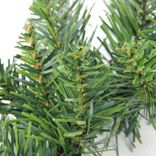 Buffalo Fir Artificial Christmas Wreath - 12" - Unlit