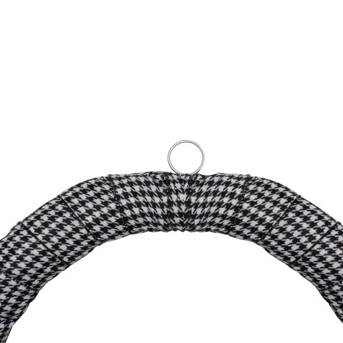 Black and White Houndstooth and Berry Artificial Christmas Wreath - 24-Inch, Unlit