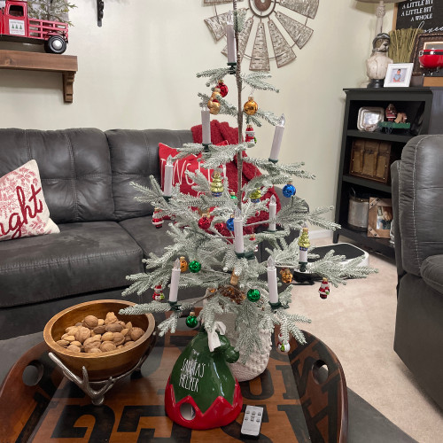 18ct Red and Green Beaded Garland with Christmas Ornaments 30"