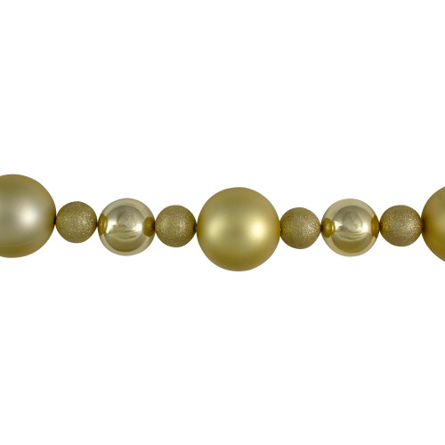 6�� Vegas Gold 3-Finish Shatterproof Ball Christmas Garland