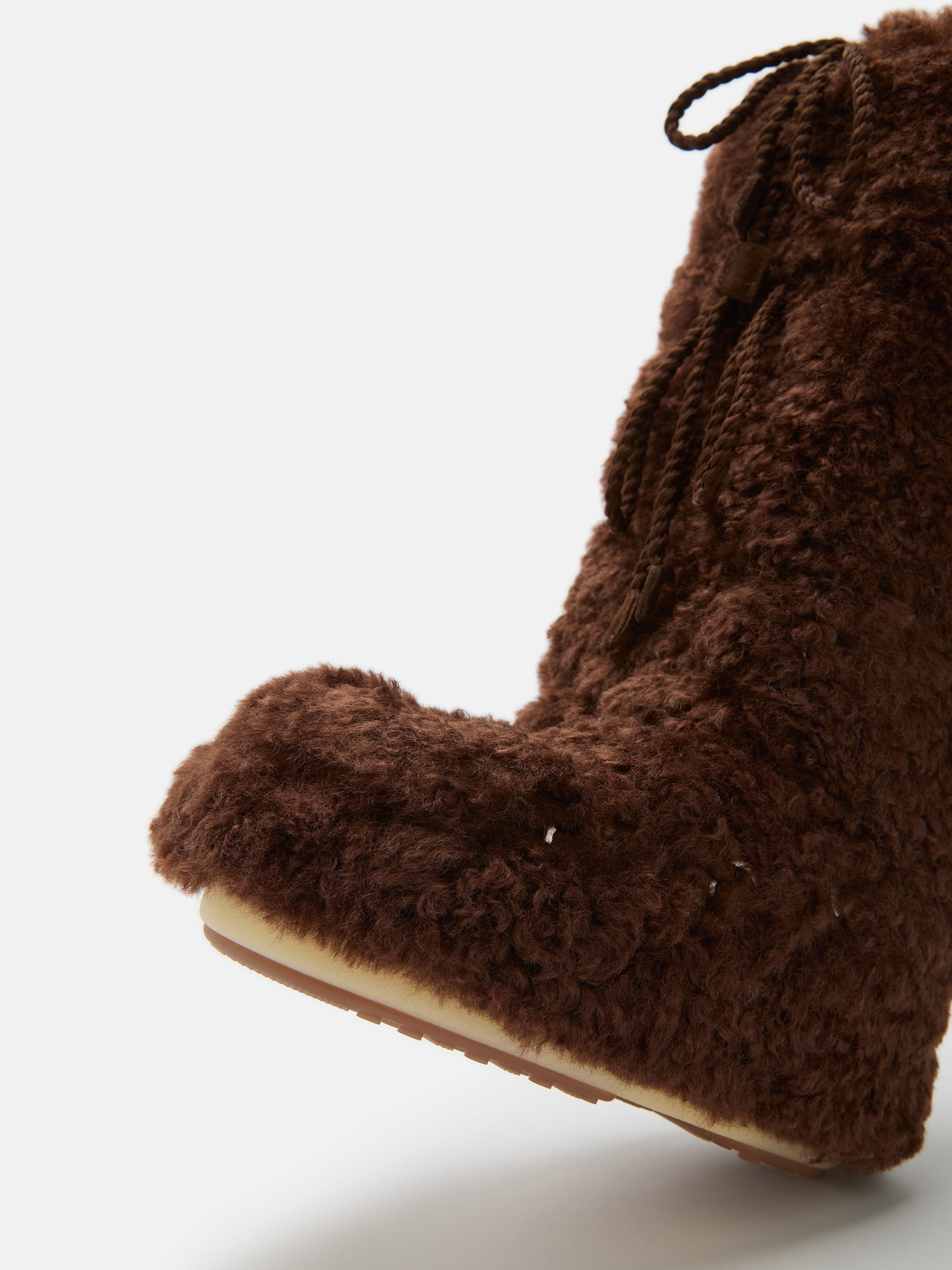 ICON DARK BROWN CURLY EXTRA BOOTS