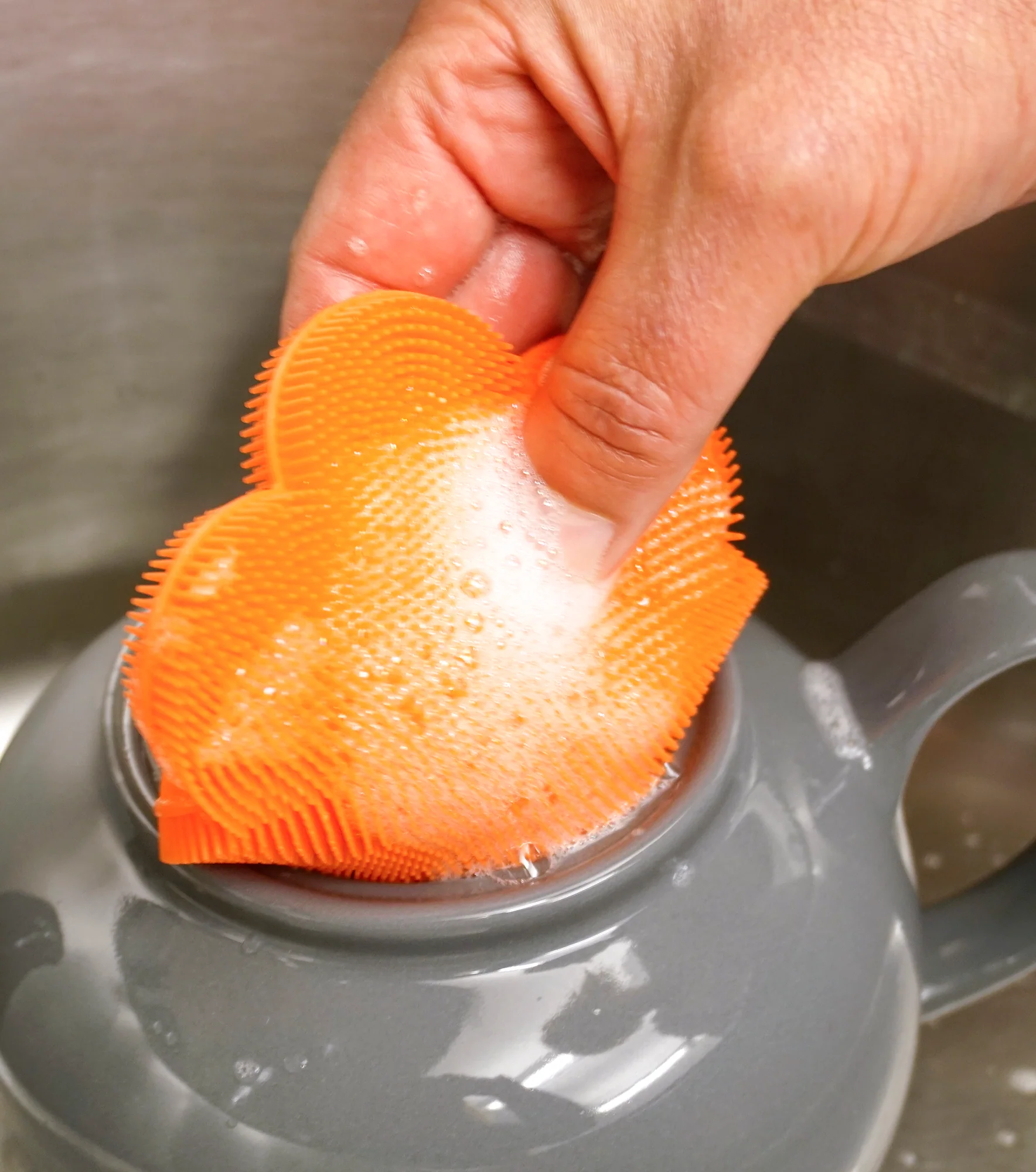 Silicone Soft Scrub - Orange