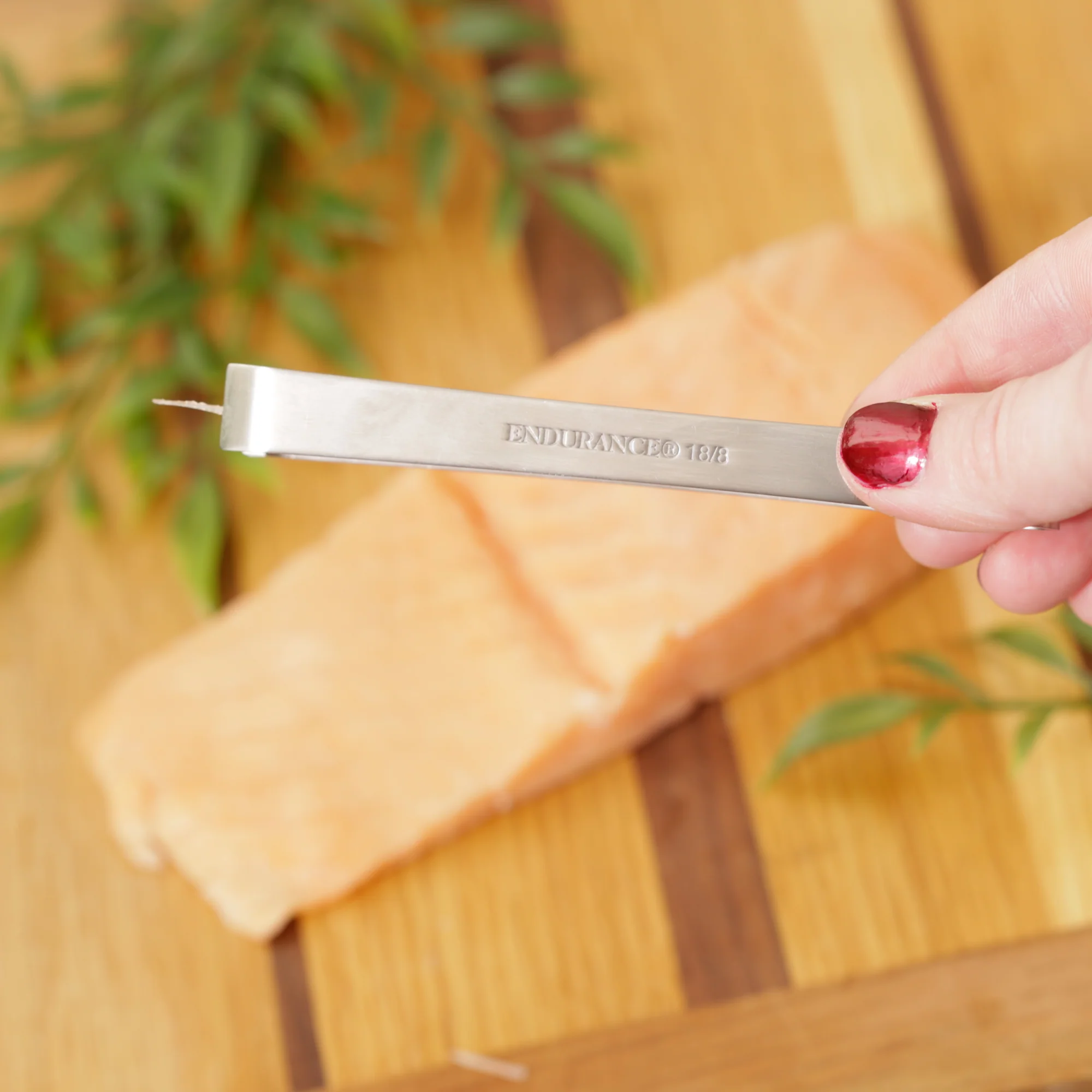 Endurance® Fish Bone Tweezers