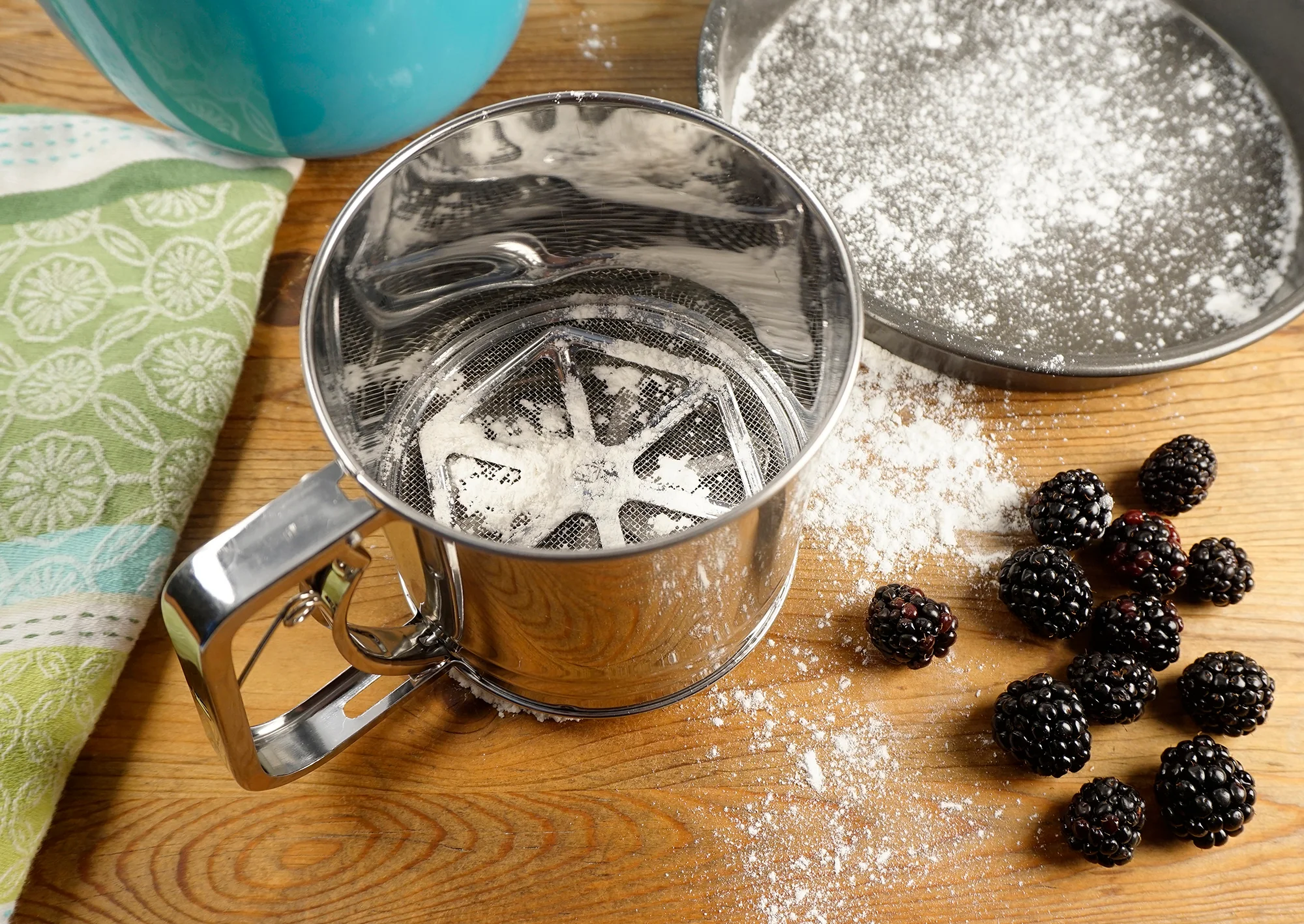 Endurance® Triple Mesh Flour Sifter - 5 Cup