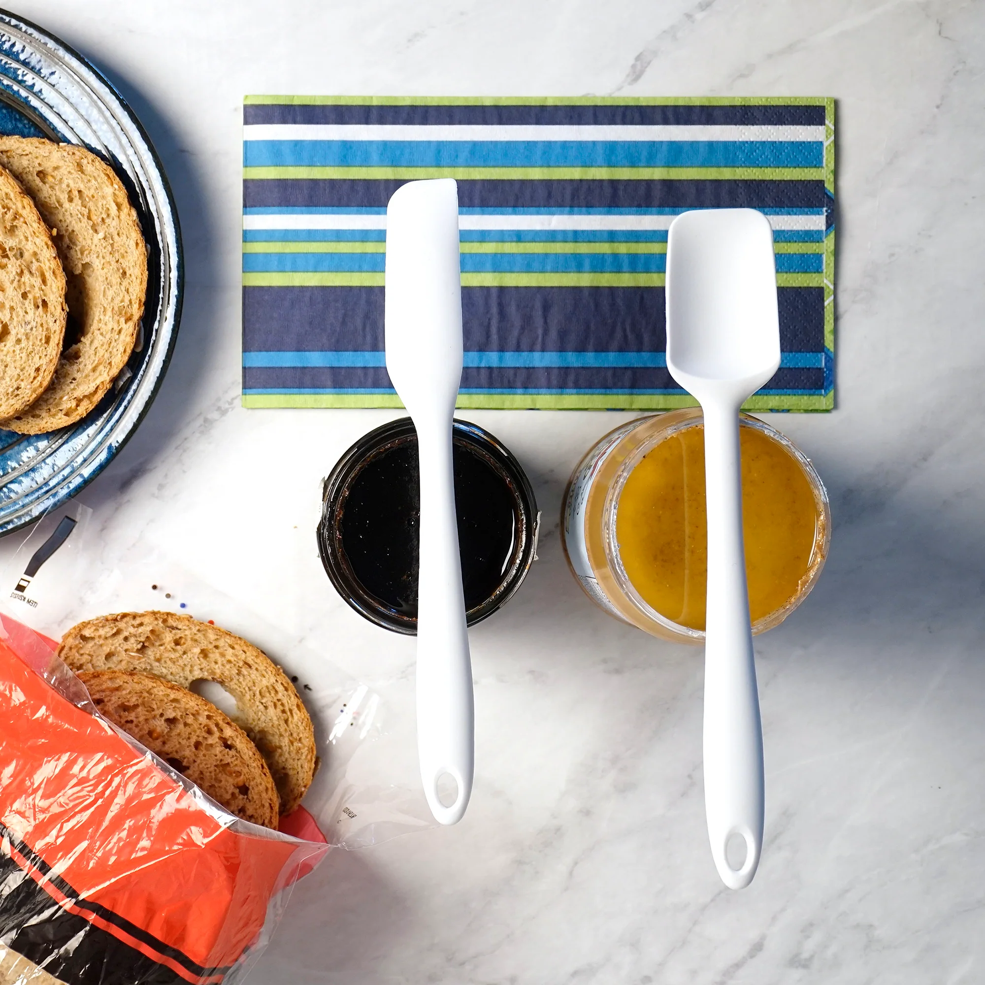 Ela's Mini Spatula Set of 2 - White