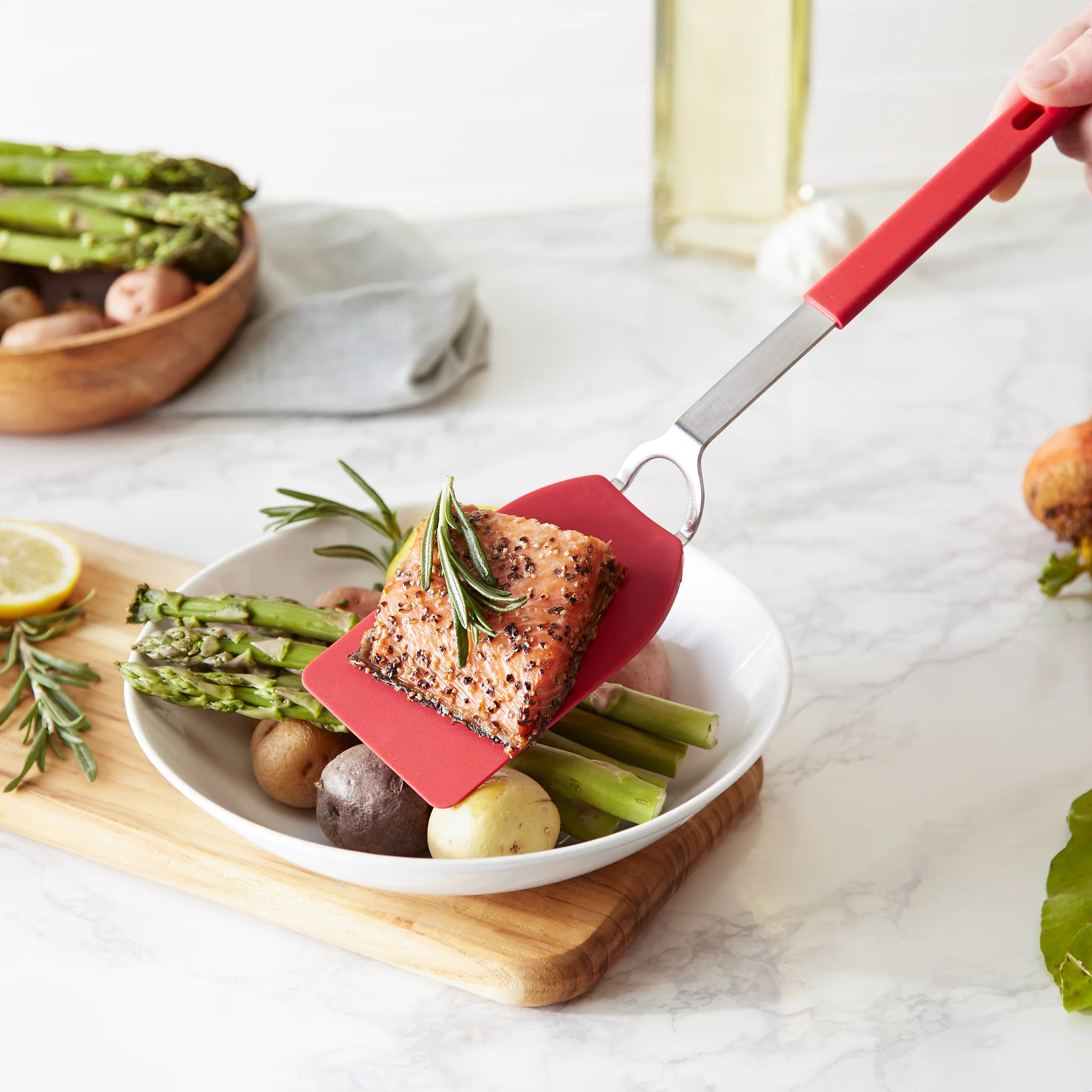 Flexible Nylon Spatula - Med - Red