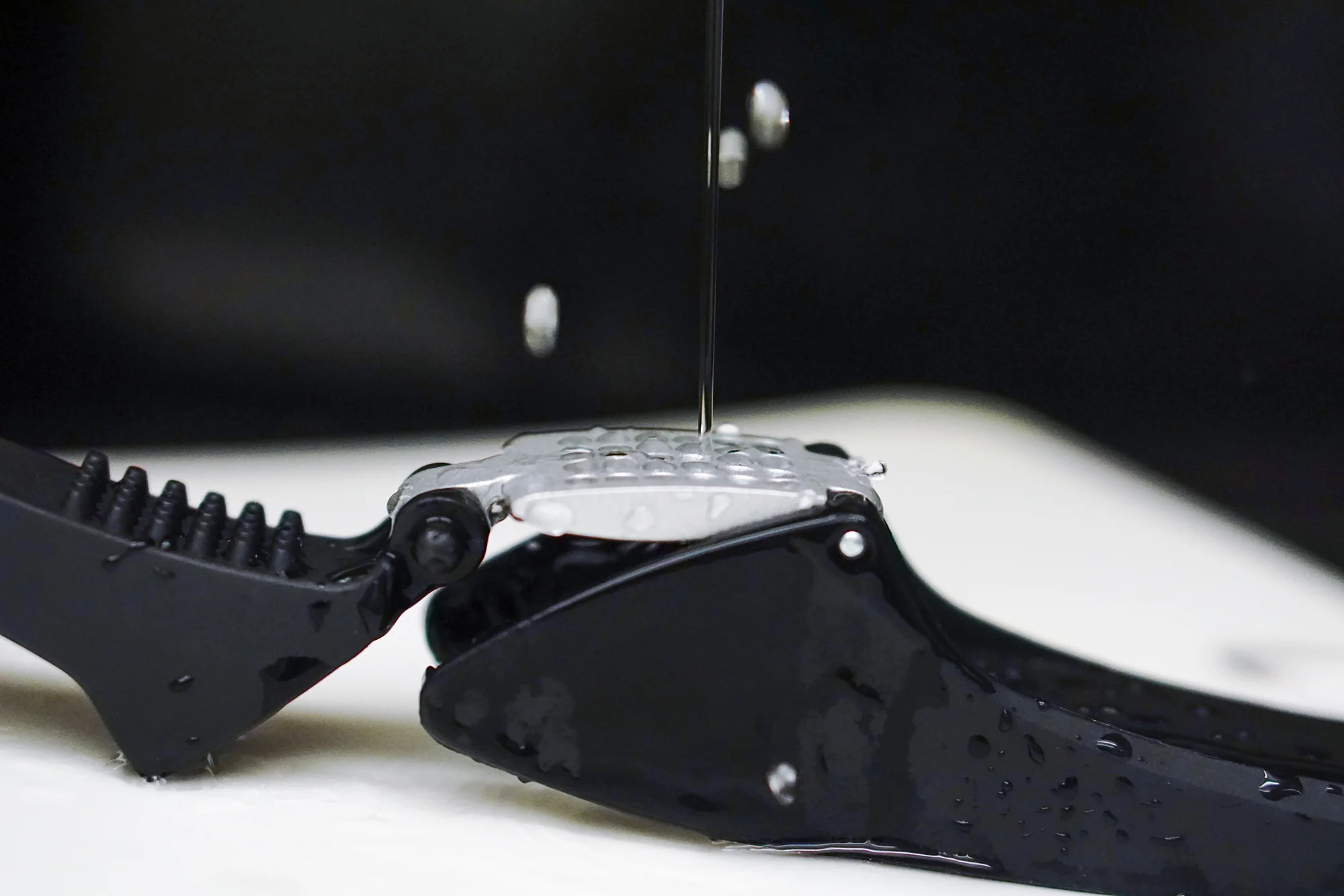 Jona's Easy Clean Garlic Press