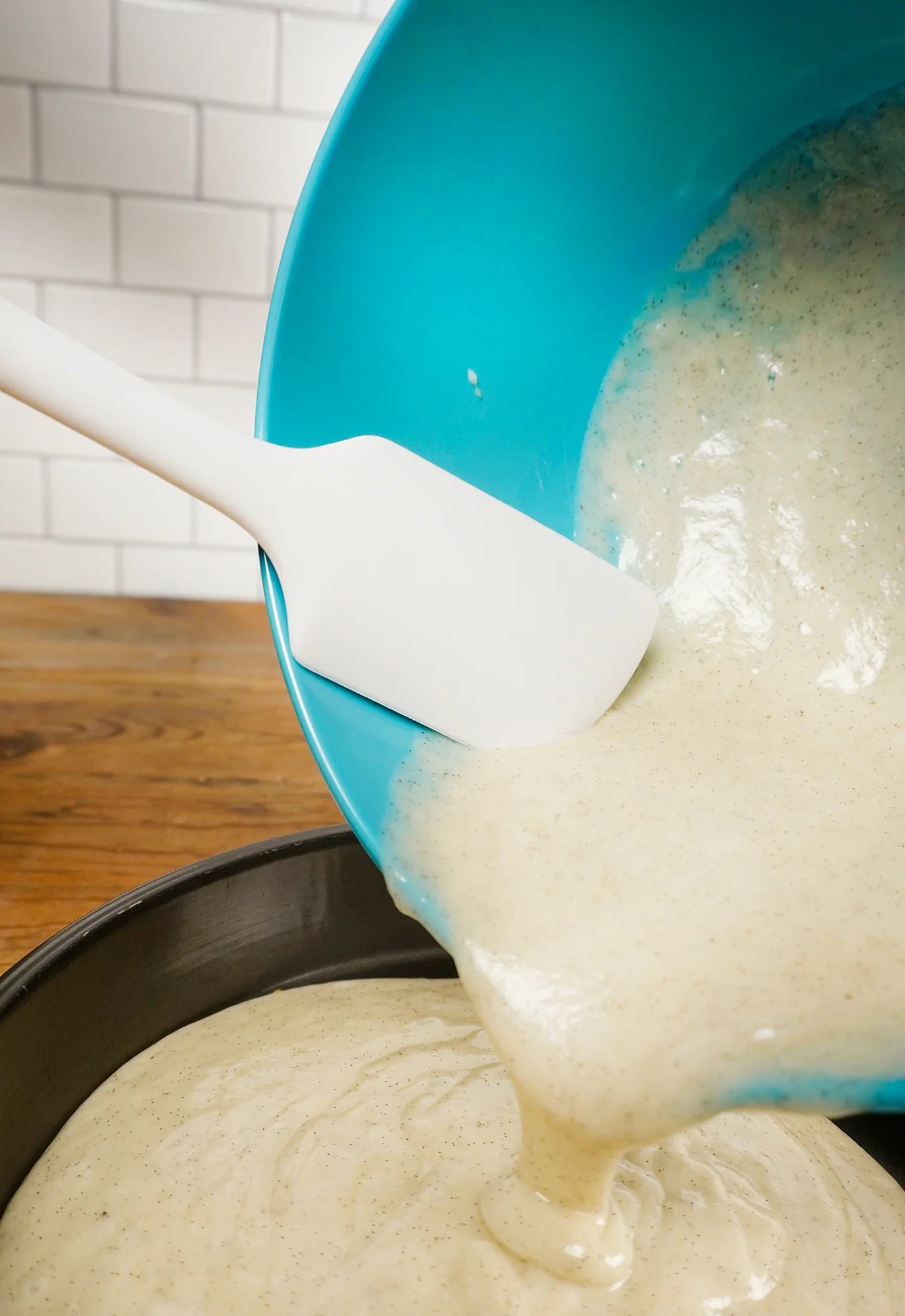 Ela Style Spatula - White