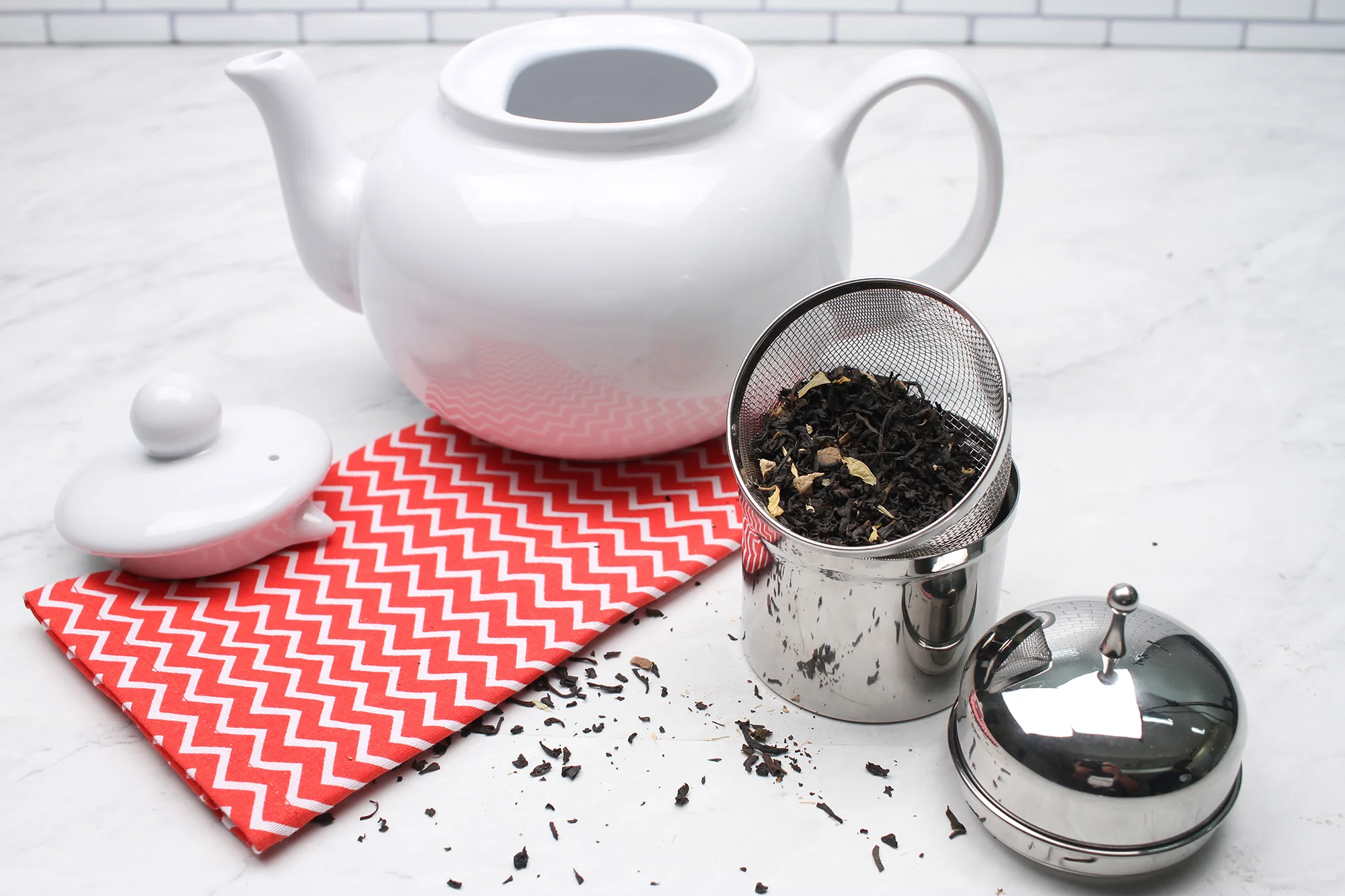 Endurance® Floating Spice Ball And Cup