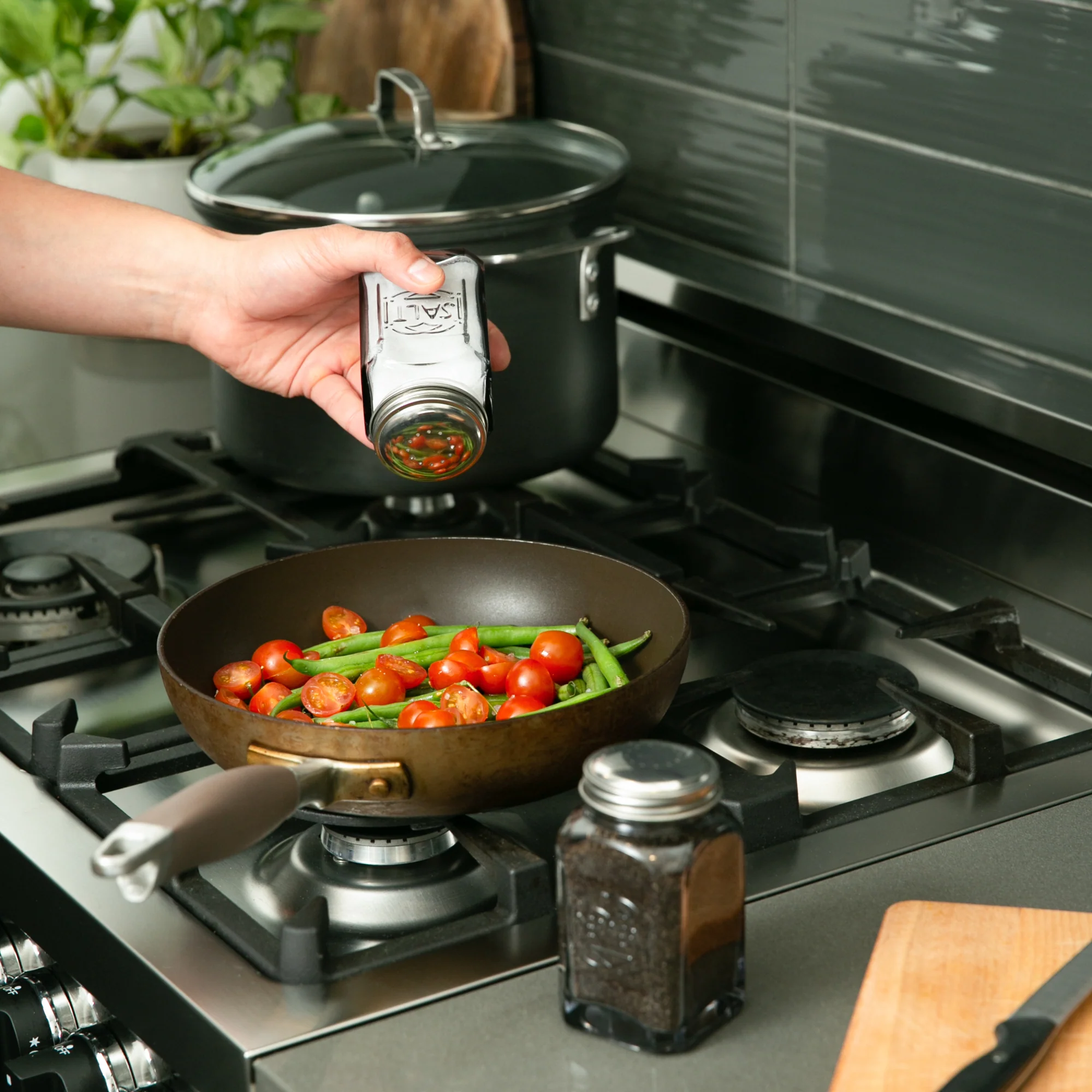 Retro Glass S&P Set - Gray