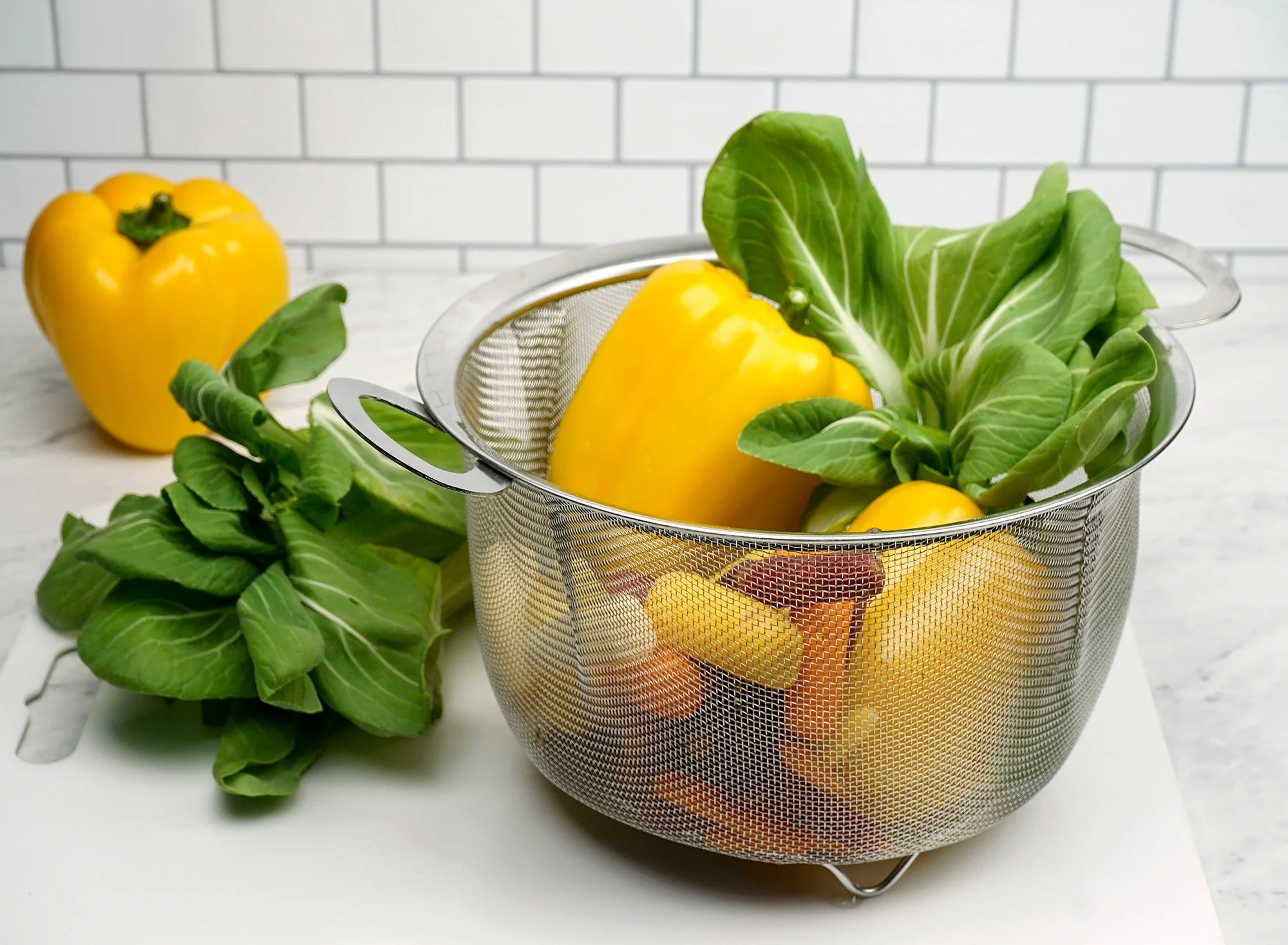 Endurance® Wide Rim Mesh Basket - Large