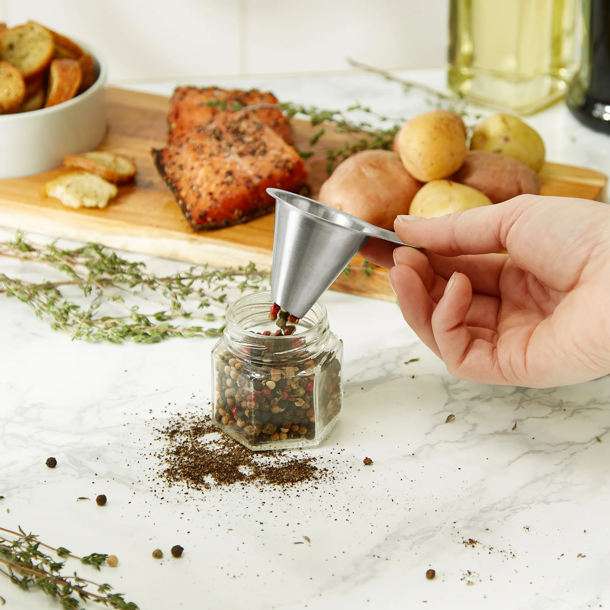 Endurance® Peppercorn Funnel