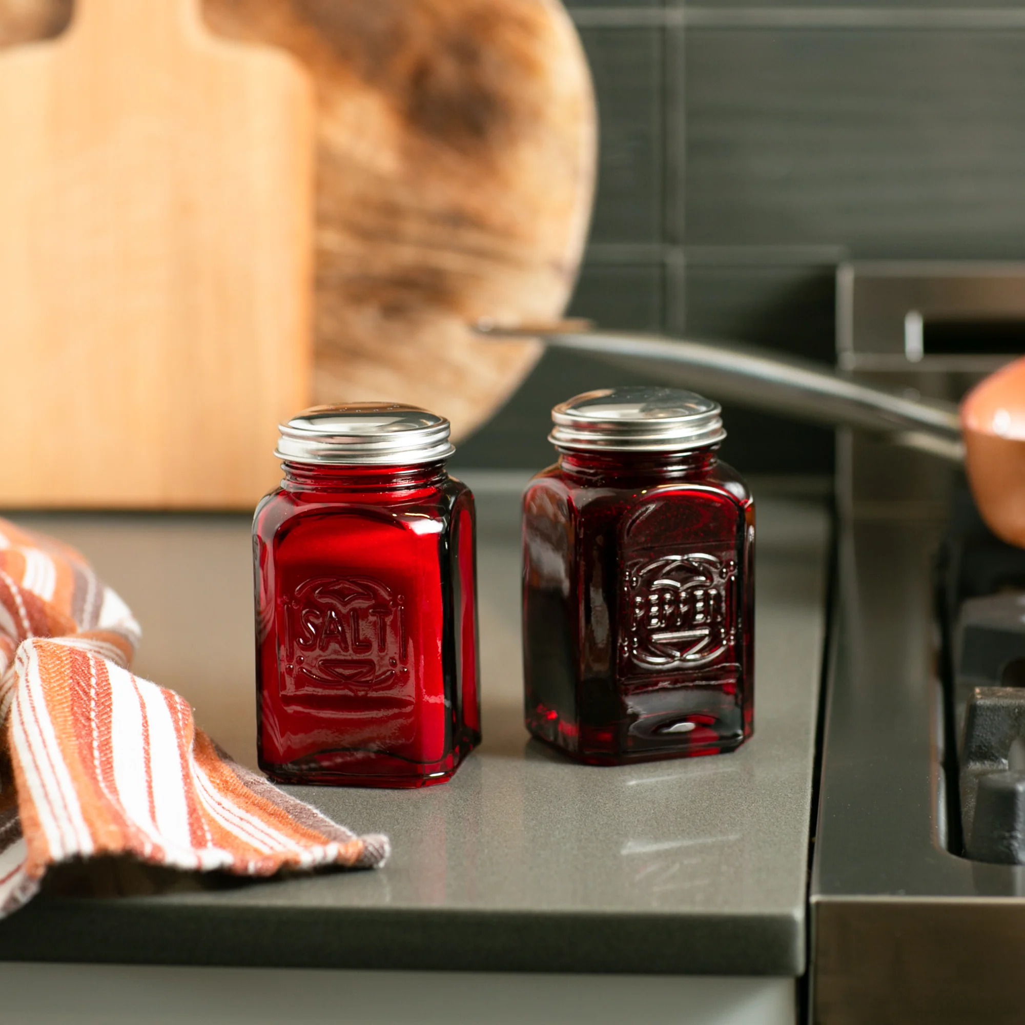 Retro Glass S&P Set - Red