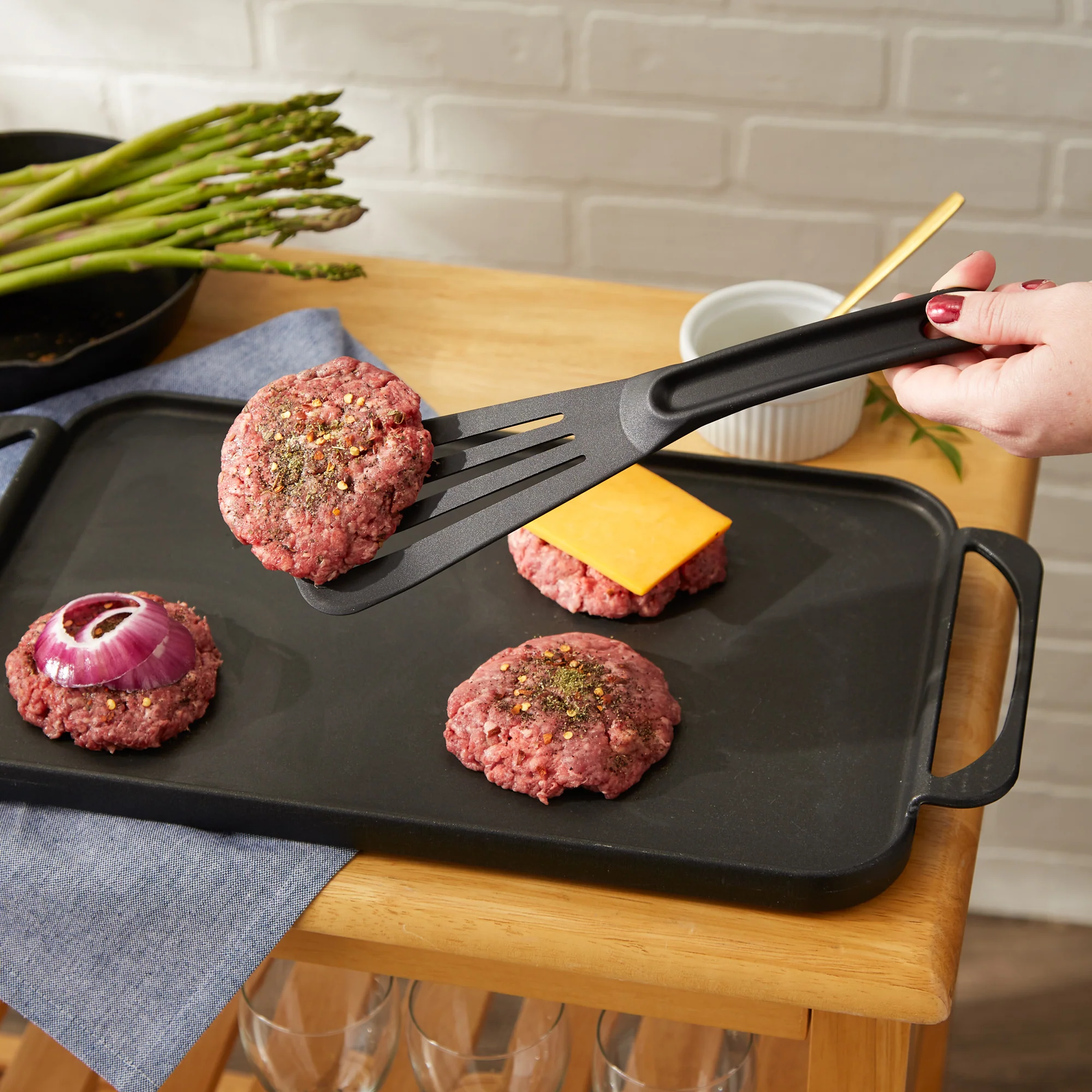 Euro Style Flexible Nylon Spatula - Black