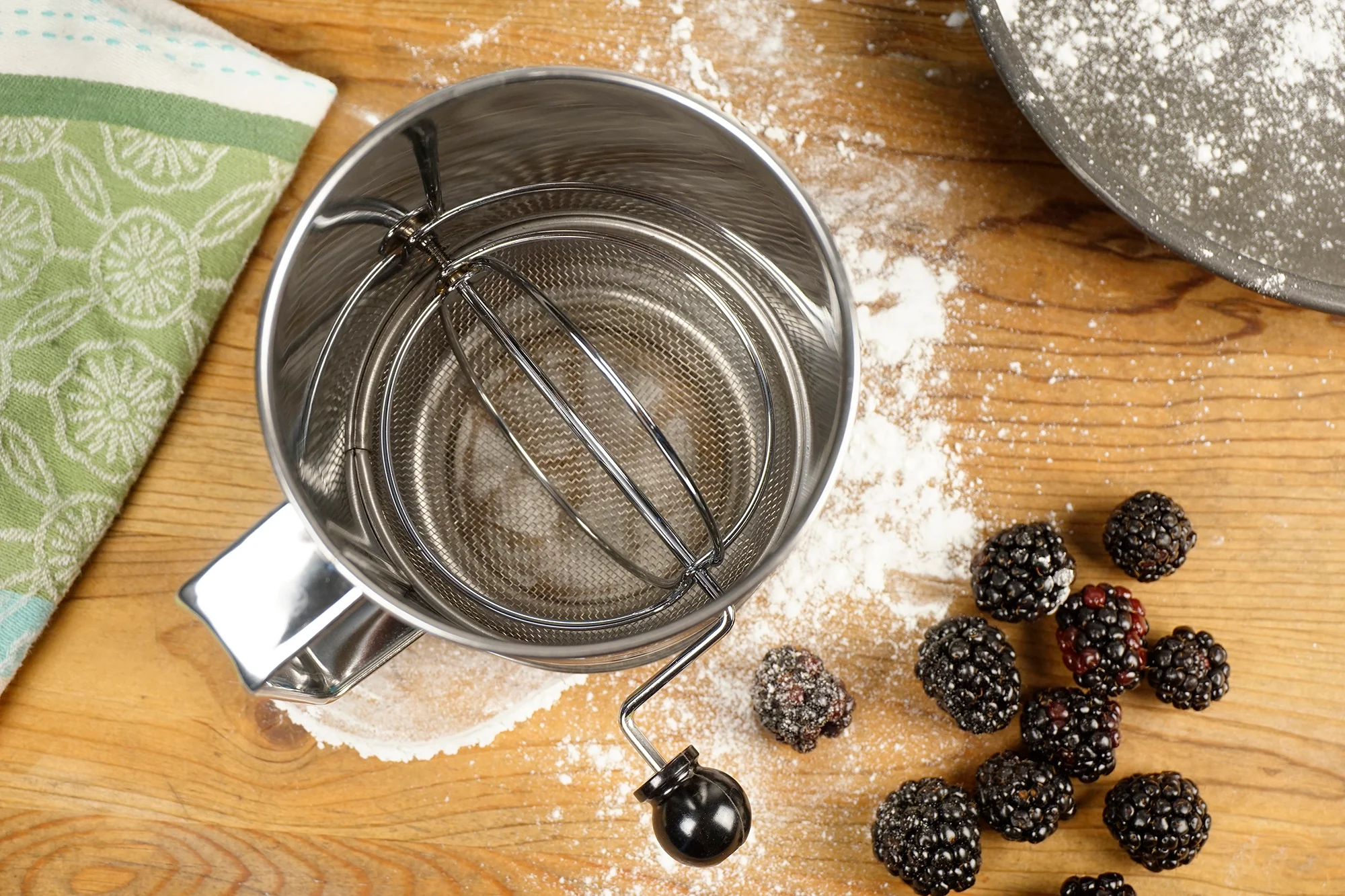 Endurance® Crank Style Flour Sifter - 3 Cup
