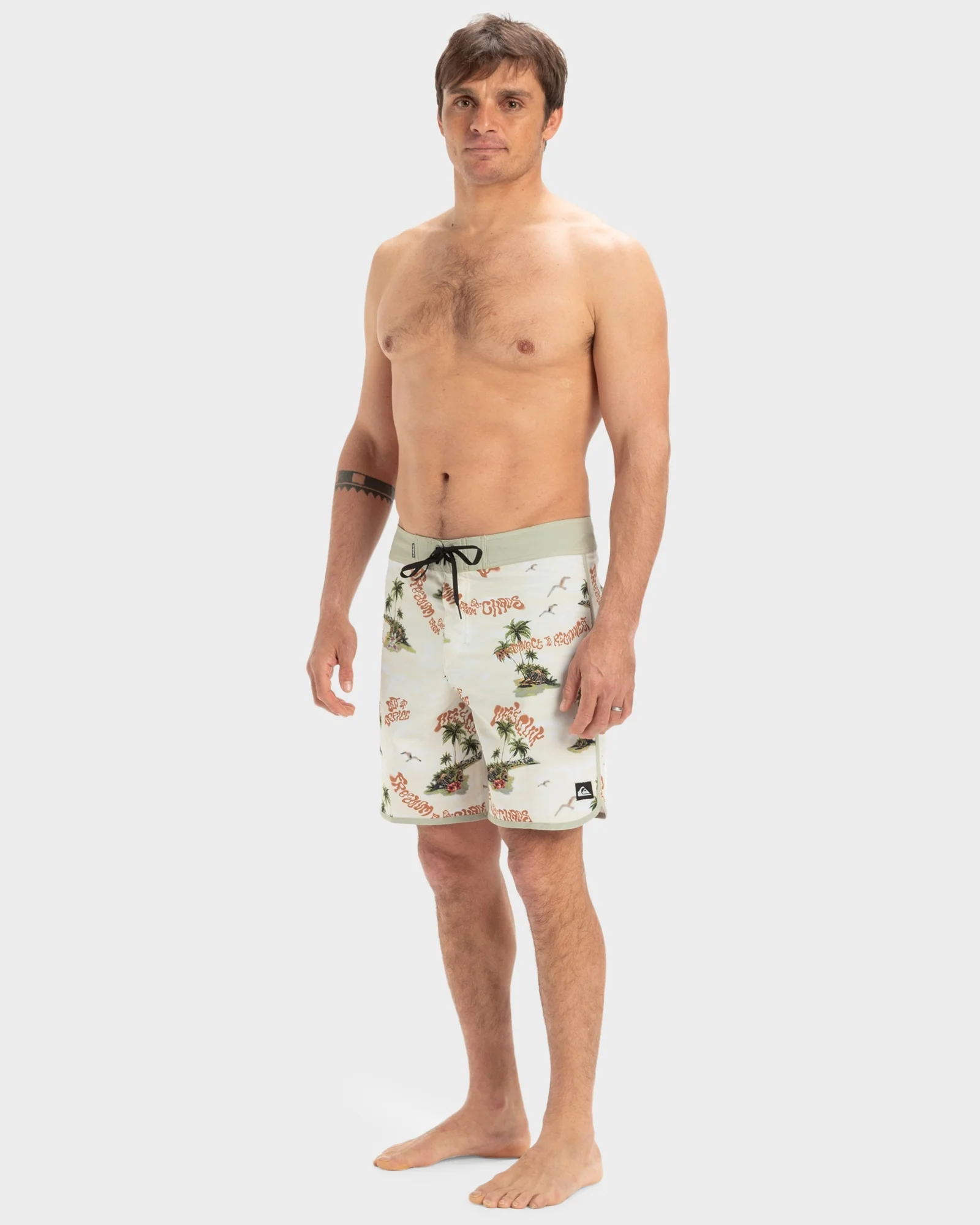 Mens Surfsilk Scallop 18 Boardshorts