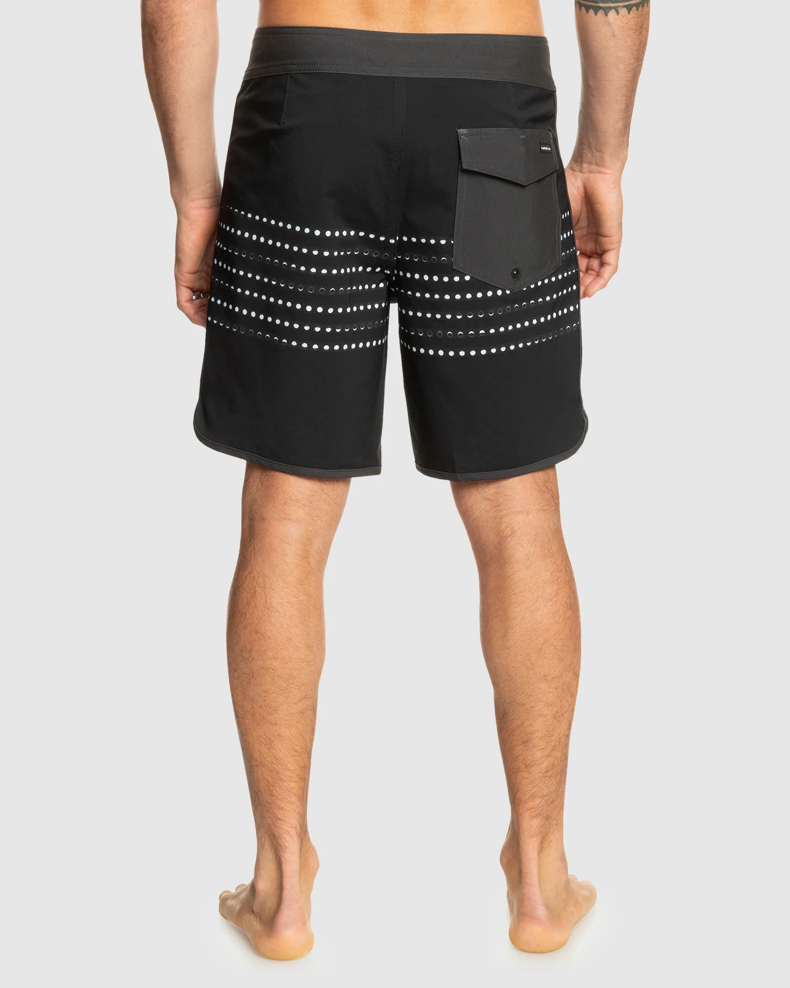 Mens Surfsilk Scallop 18 Boardshorts