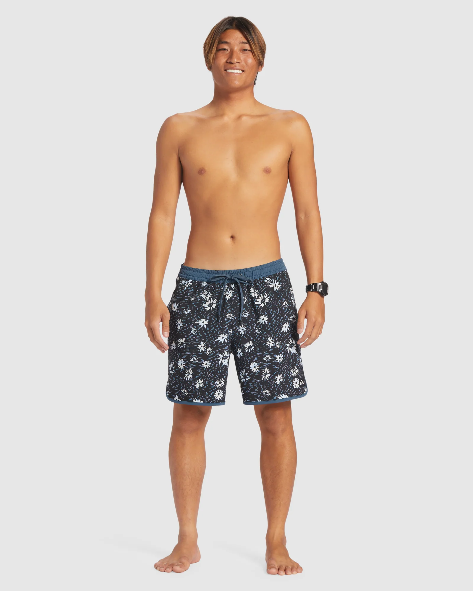 Mens Surfsilk Scallop Volley 17 Swim Shorts