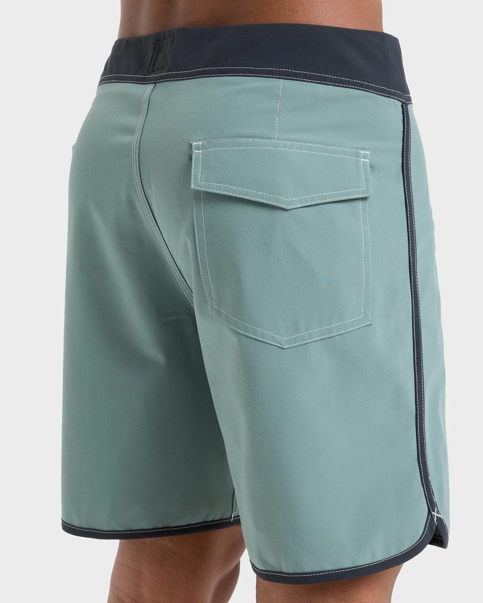 Mens Original 18 Boardshorts
