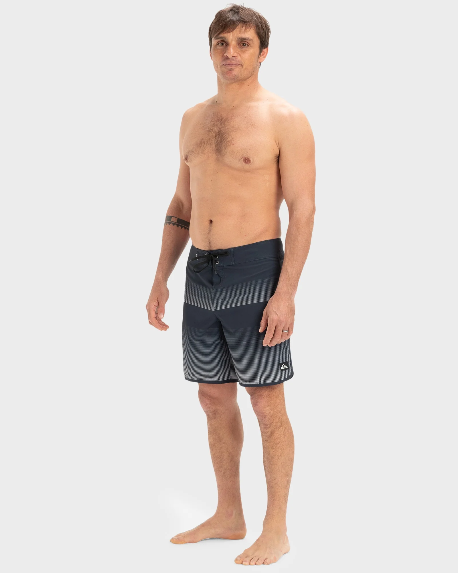 Mens Surfsilk Scallop 18 Boardshorts