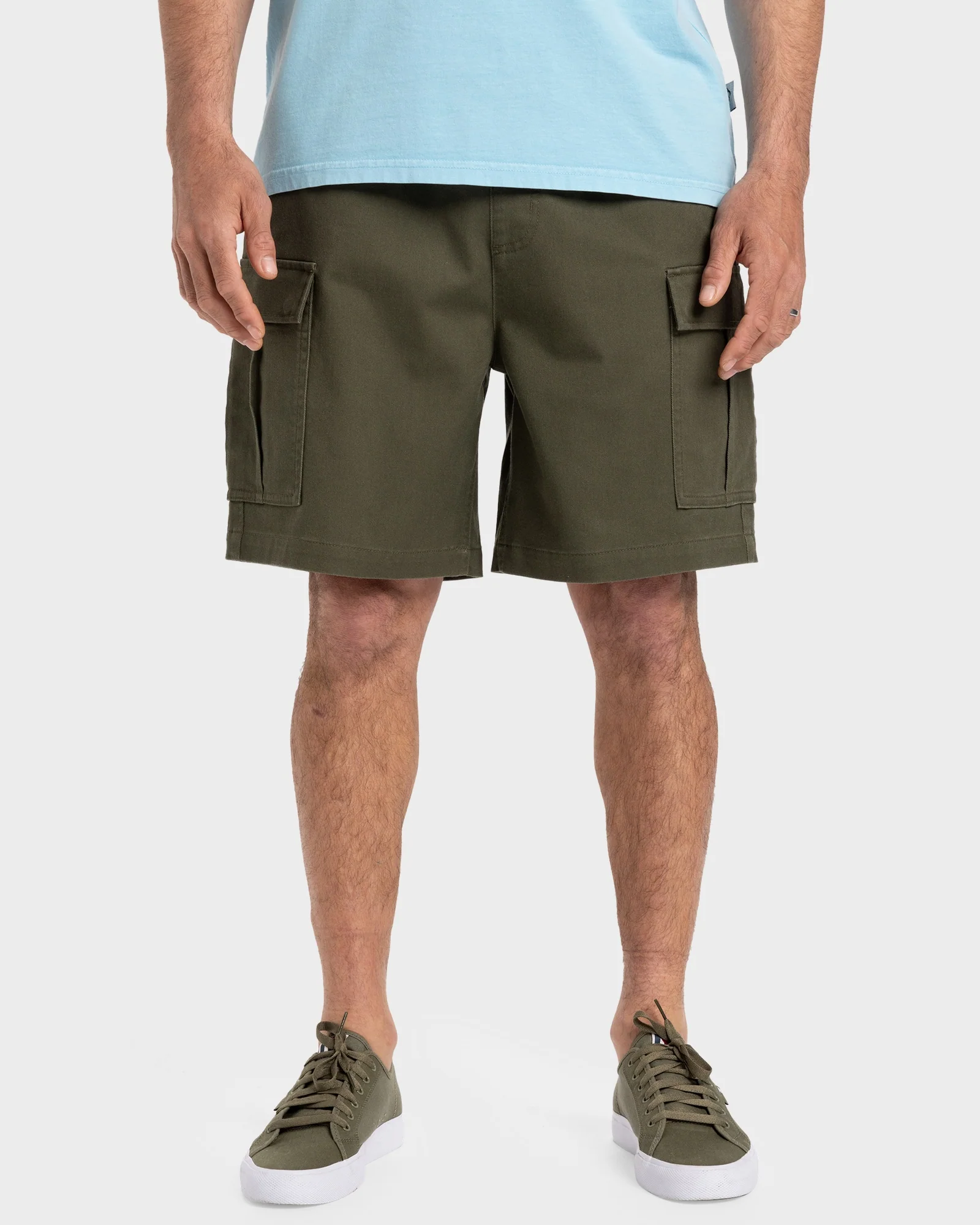 Mens Taxer 19 Cargo Walkshorts